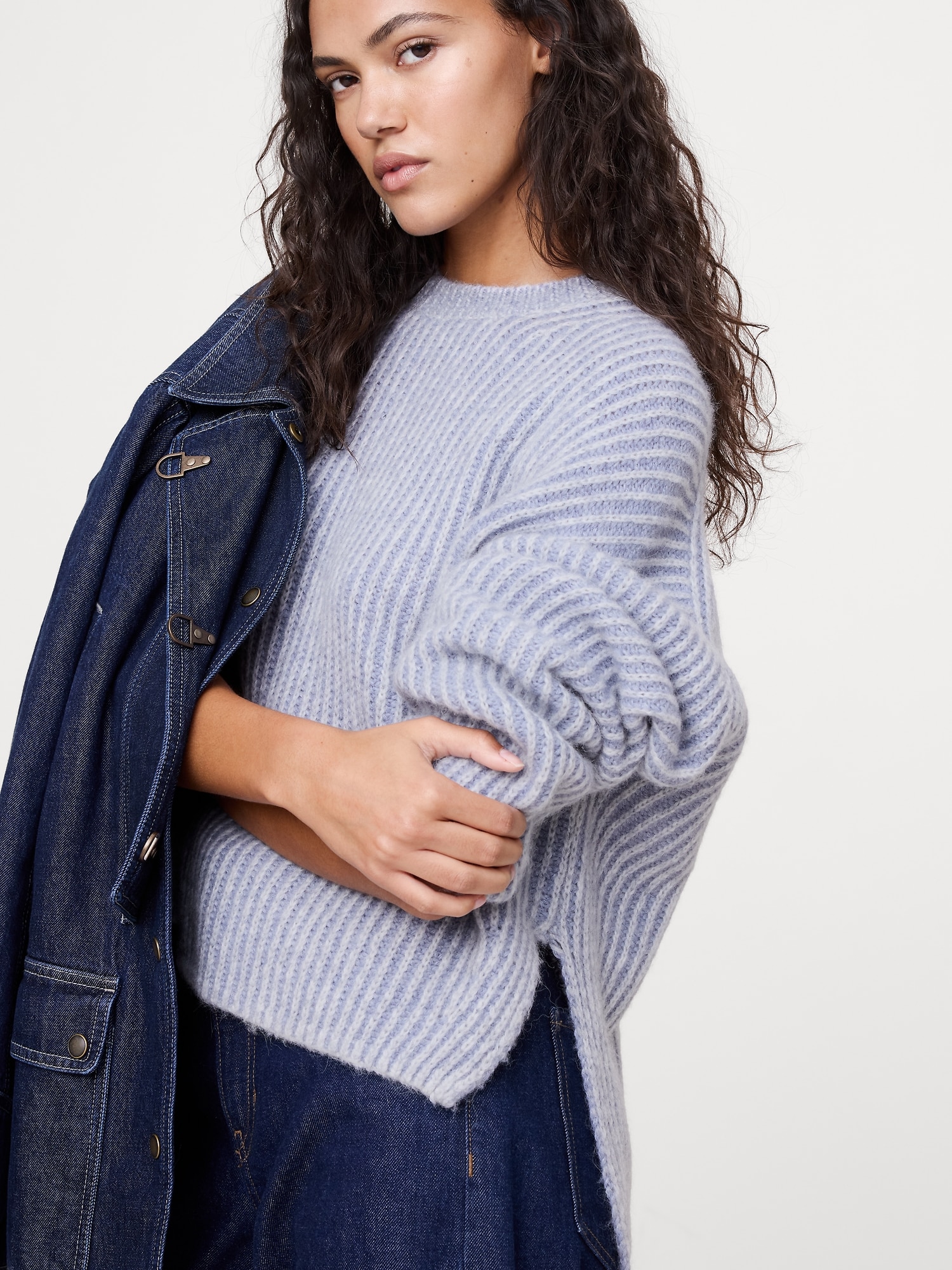 L'image numéro 3 présente Chandail côtelé en mélange d’alpaga et de laine