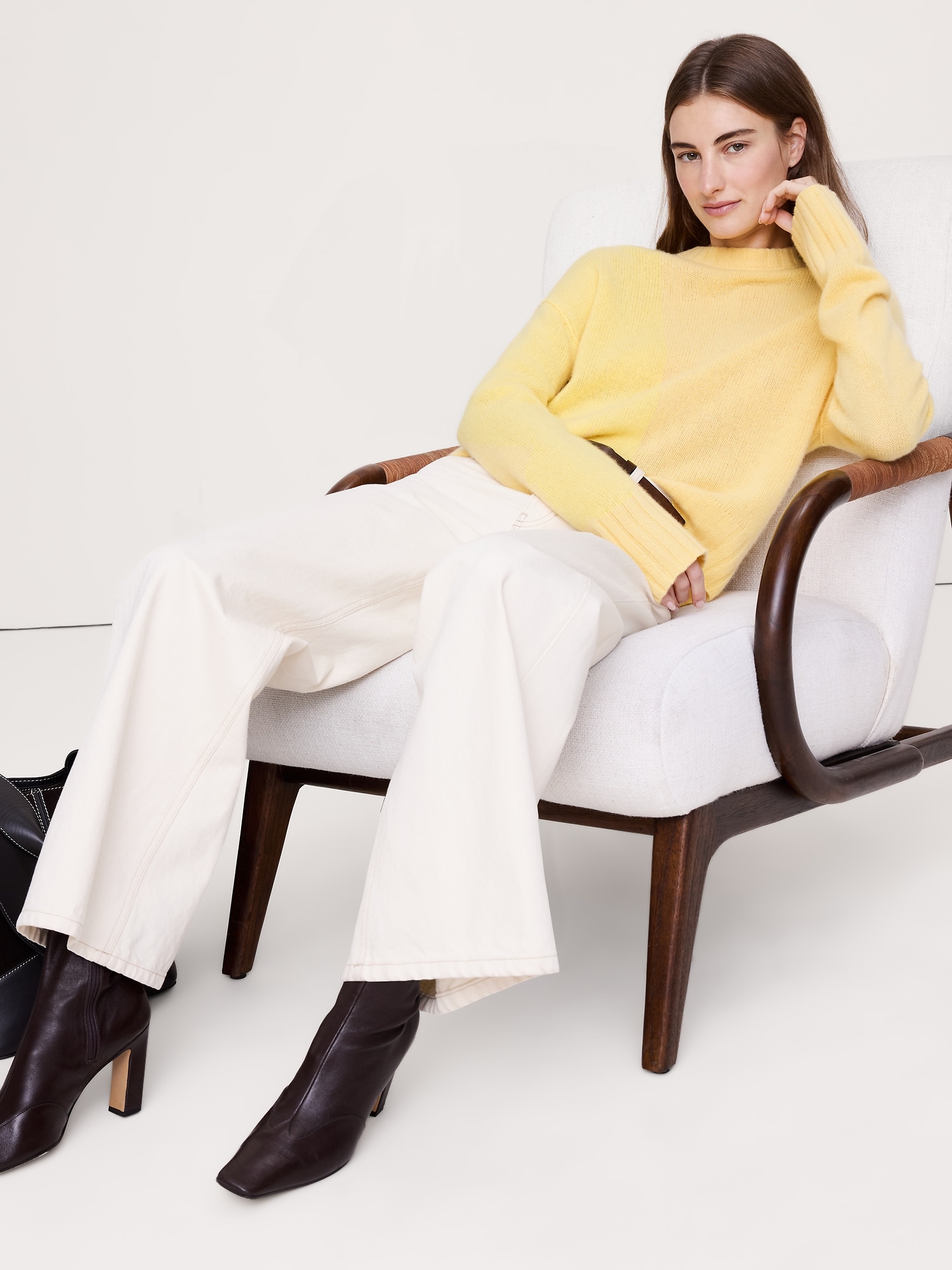 Midweight Cashmere Crew-Neck Sweater - Yellow