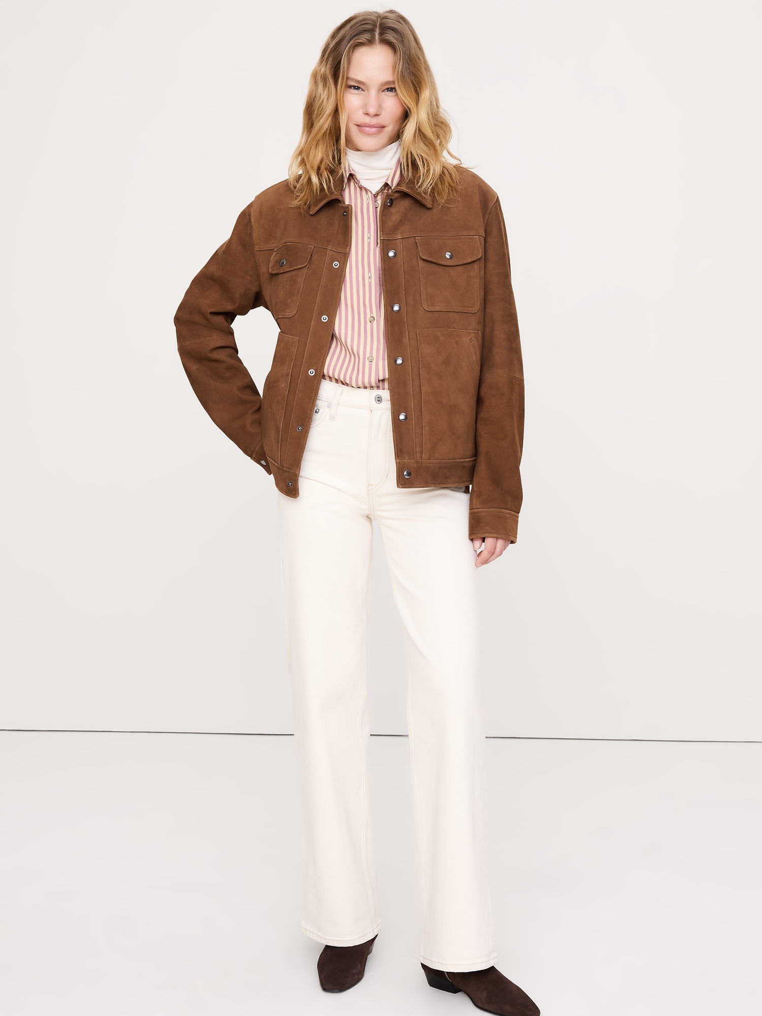 L'image numéro 3 présente Le chemisier surdimensionné