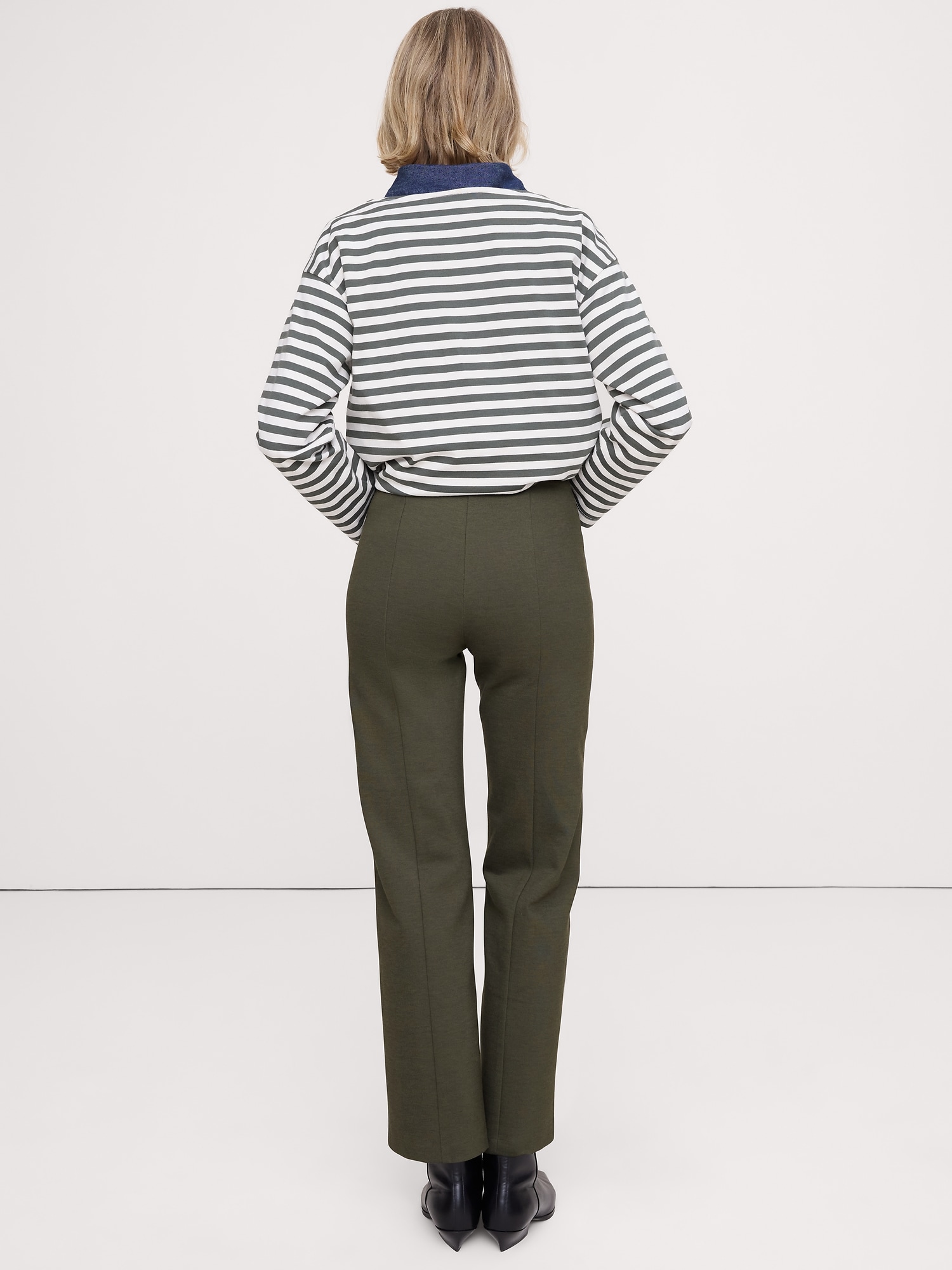 L'image numéro 3 présente Pantalon droit Tout-aller en tricot point de Rome longueur cheville