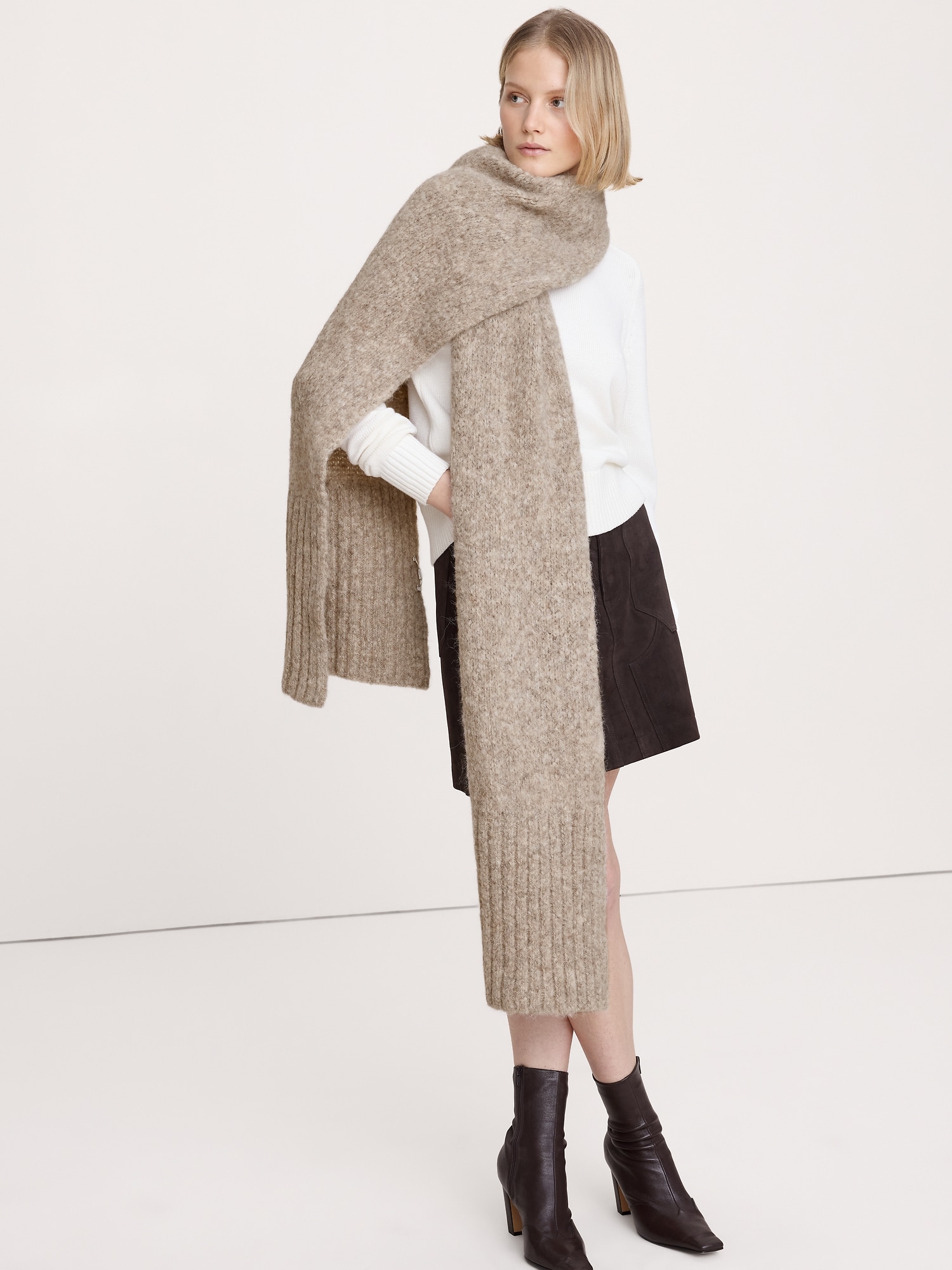 Image number 2 showing, Italian Alpaca-Blend Scarf