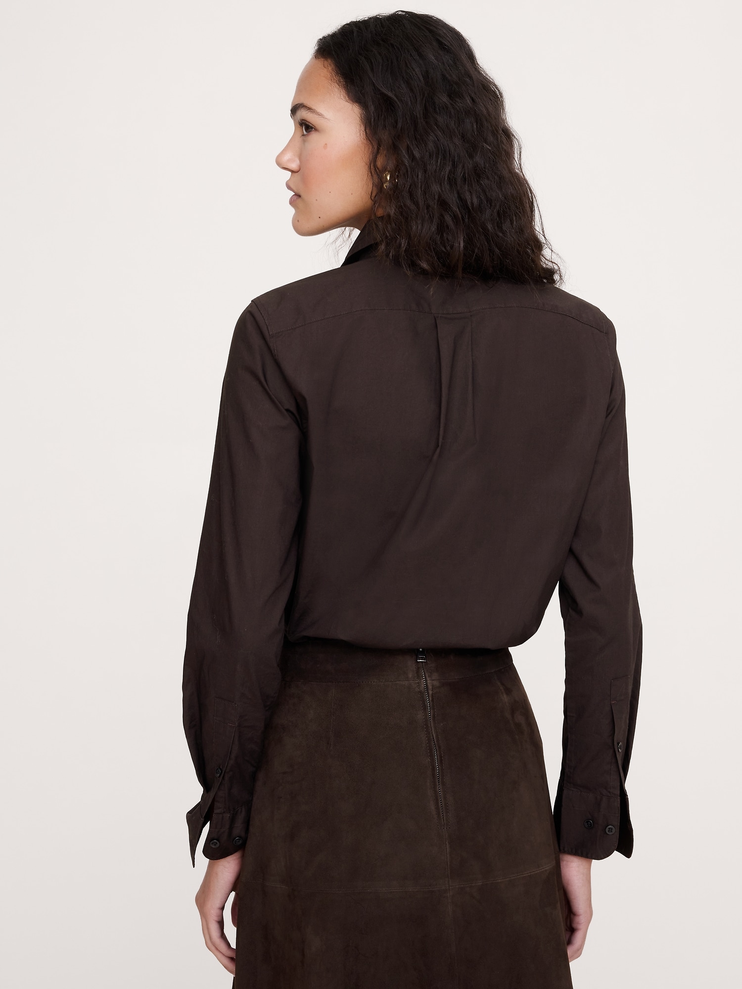 L'image numéro 3 présente La chemise de tous les jours