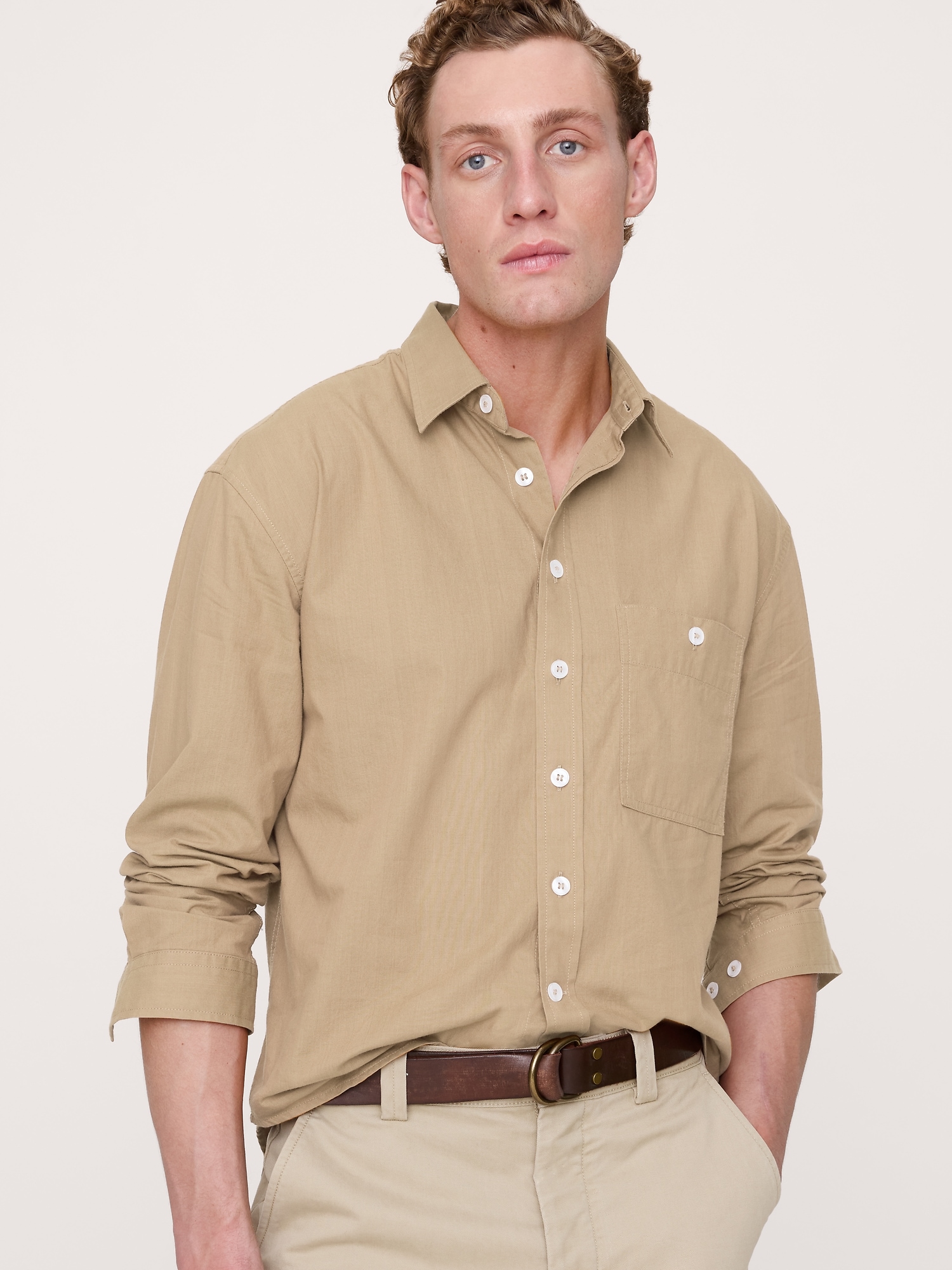 CHEMISE DÉCONTRACTÉE EN POPELINE DE COTON DÉLAVÉE