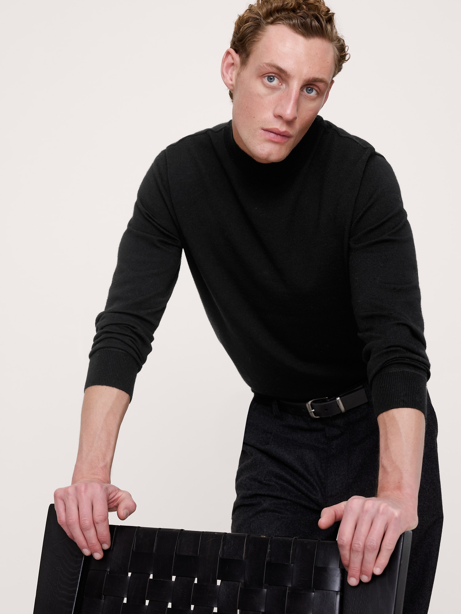 L'image numéro 4 présente Chandail en laine mérinos à col montant