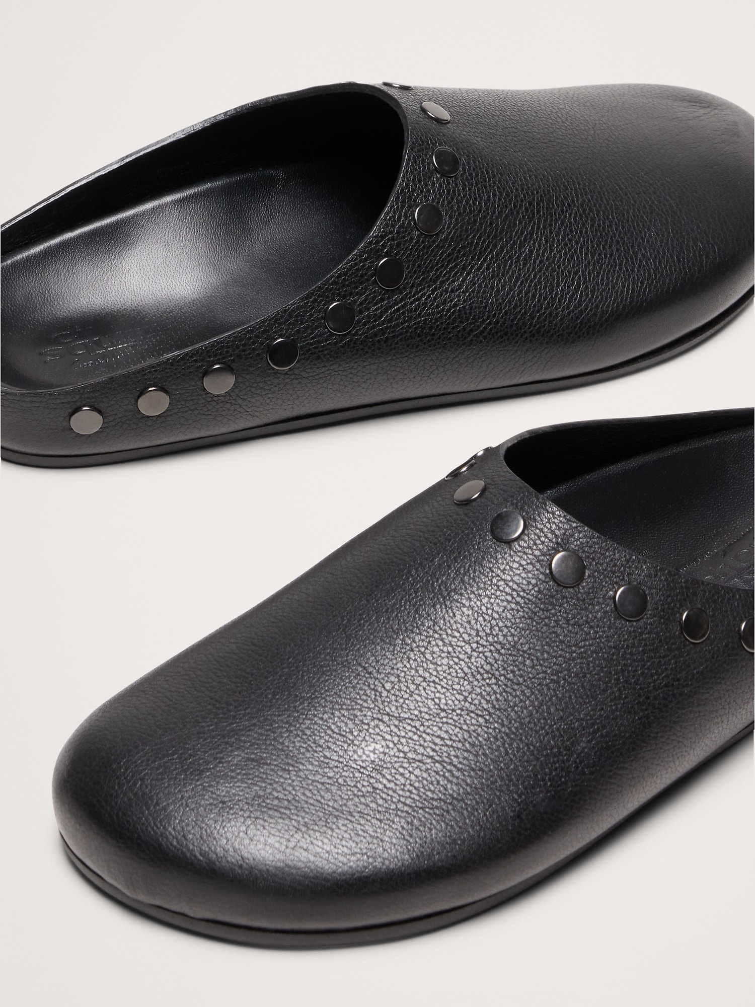 Image number 6 showing, Leather Essential Clog