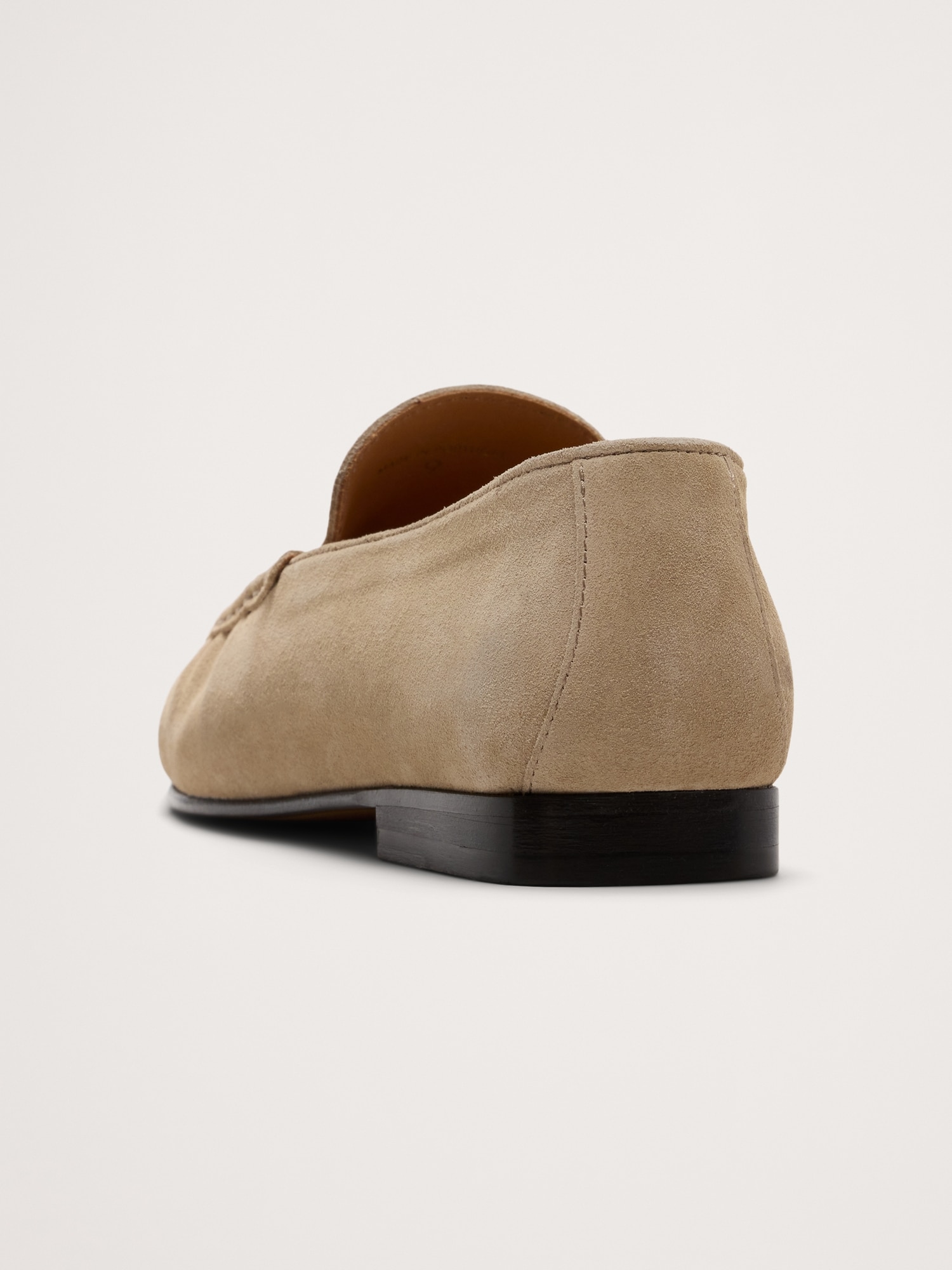 L'image numéro 4 présente Flâneur en suède italien à embouts mocassins