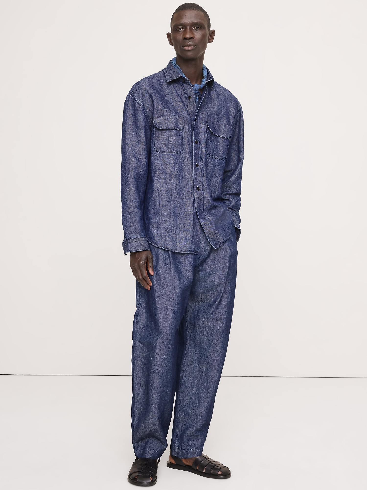 Loose Chambray Pleated Pull-On Pant