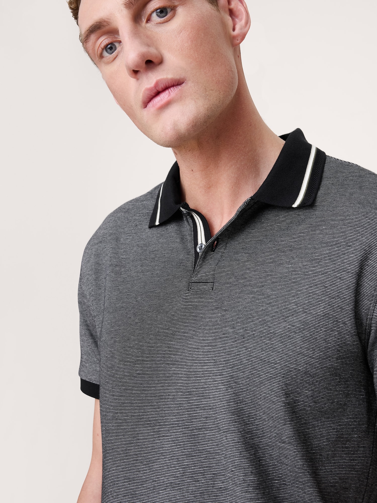 L'image numéro 3 présente Polo luxueux