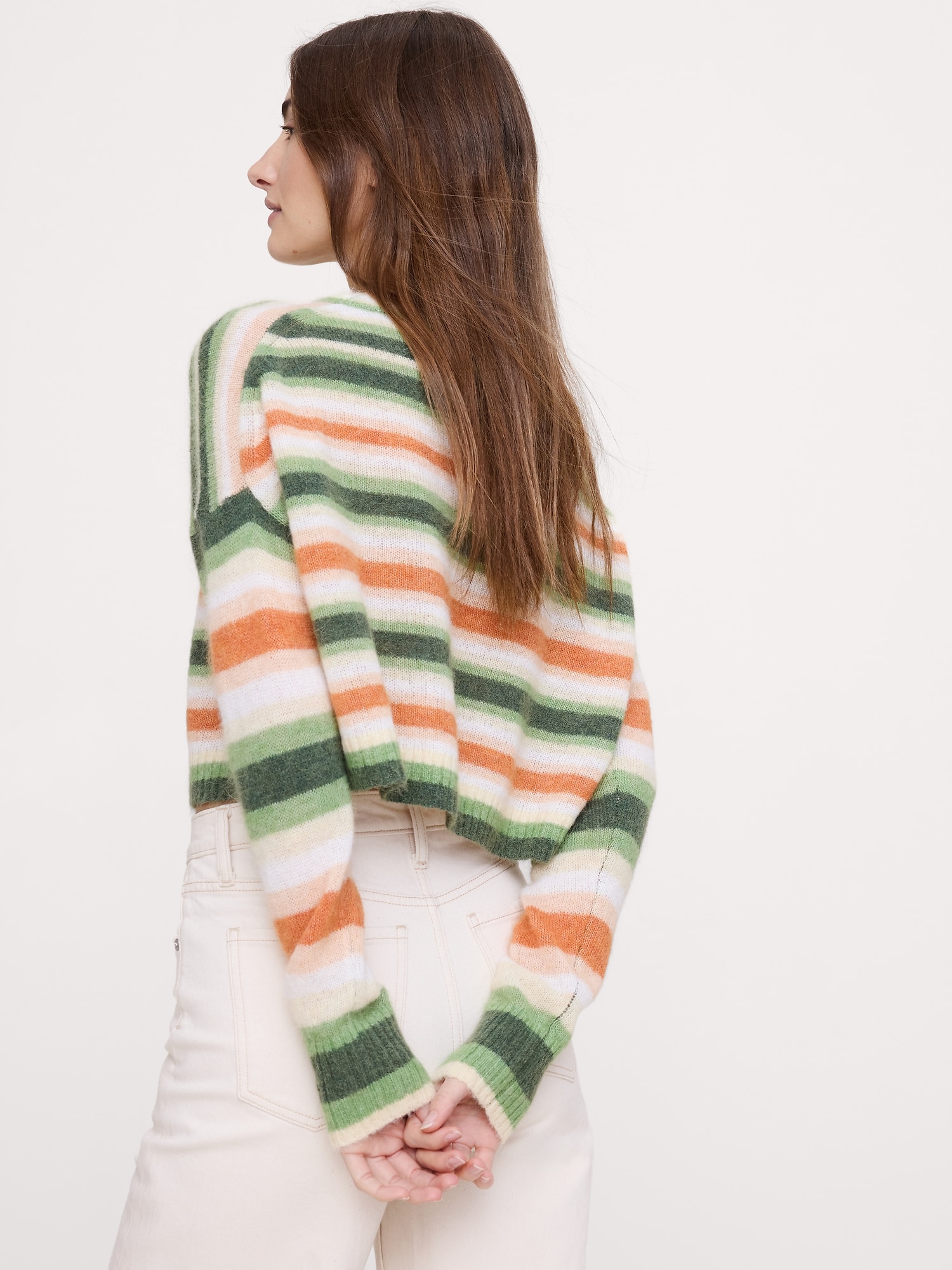 L'image numéro 3 présente Cardigan court en mélange d’alpaga italien