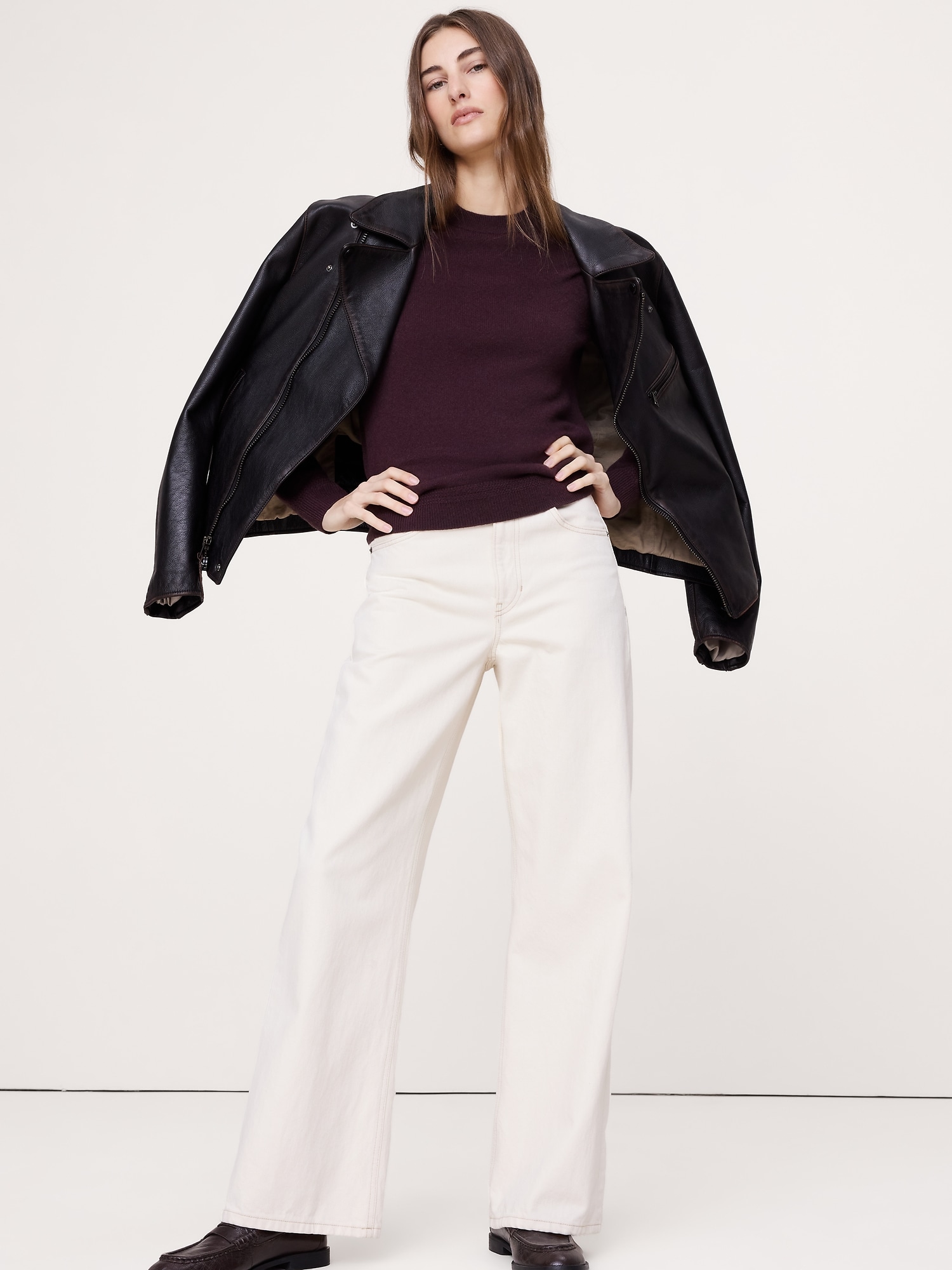 L'image numéro 3 présente Chandail ras du cou en cachemire léger