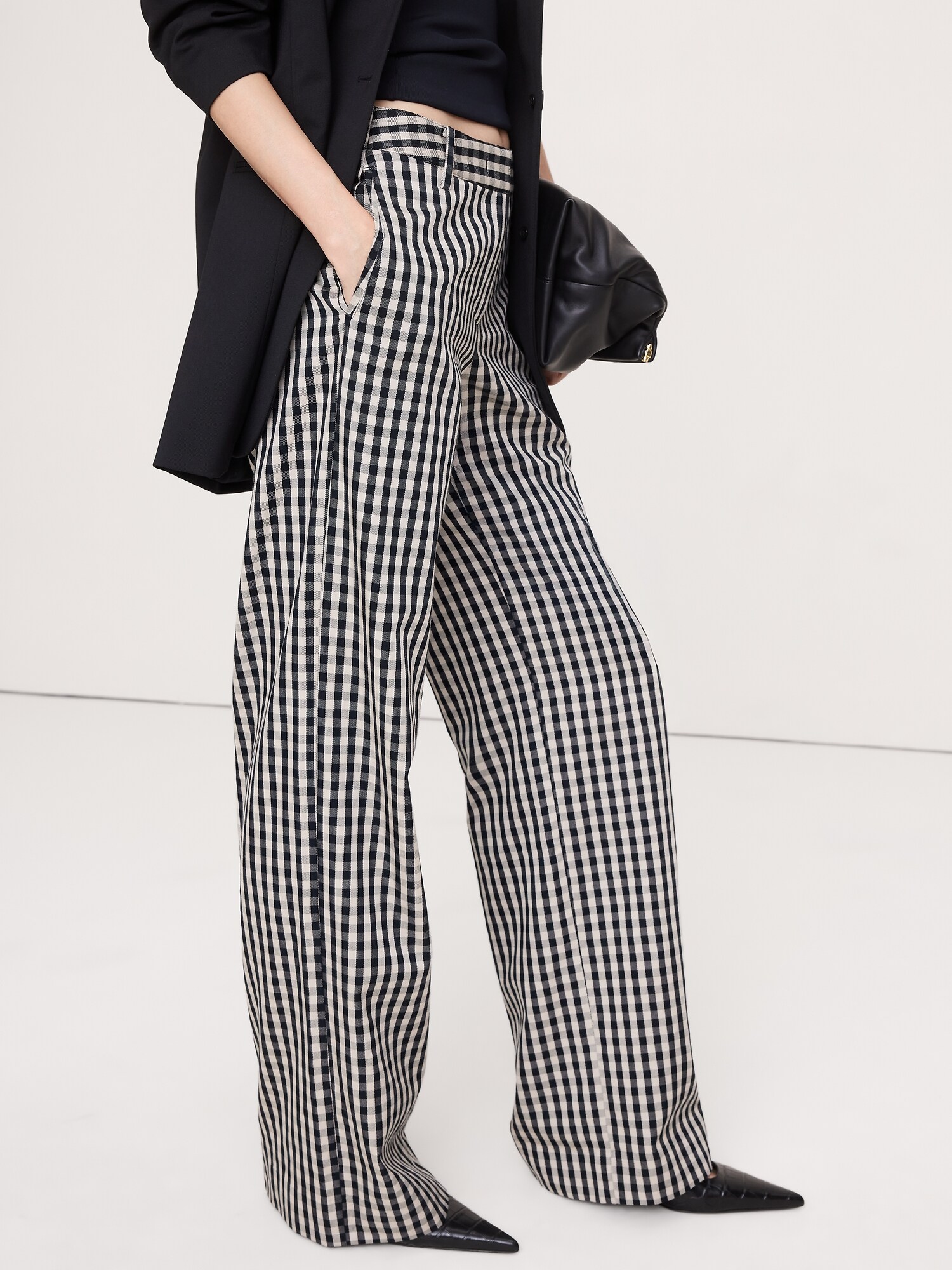 L'image numéro 3 présente Le pantalon à jambe large de tous les jours