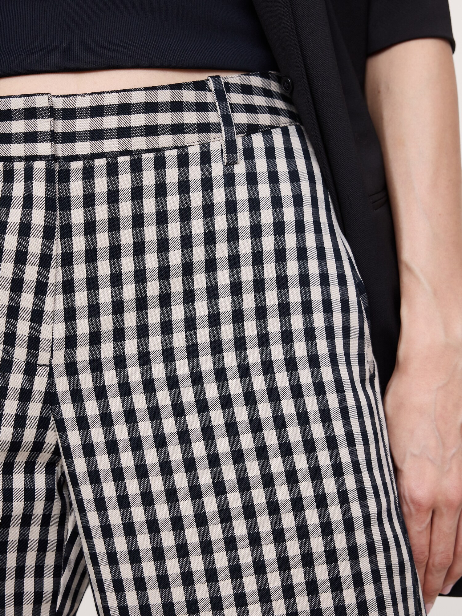 L'image numéro 5 présente Le pantalon à jambe large de tous les jours