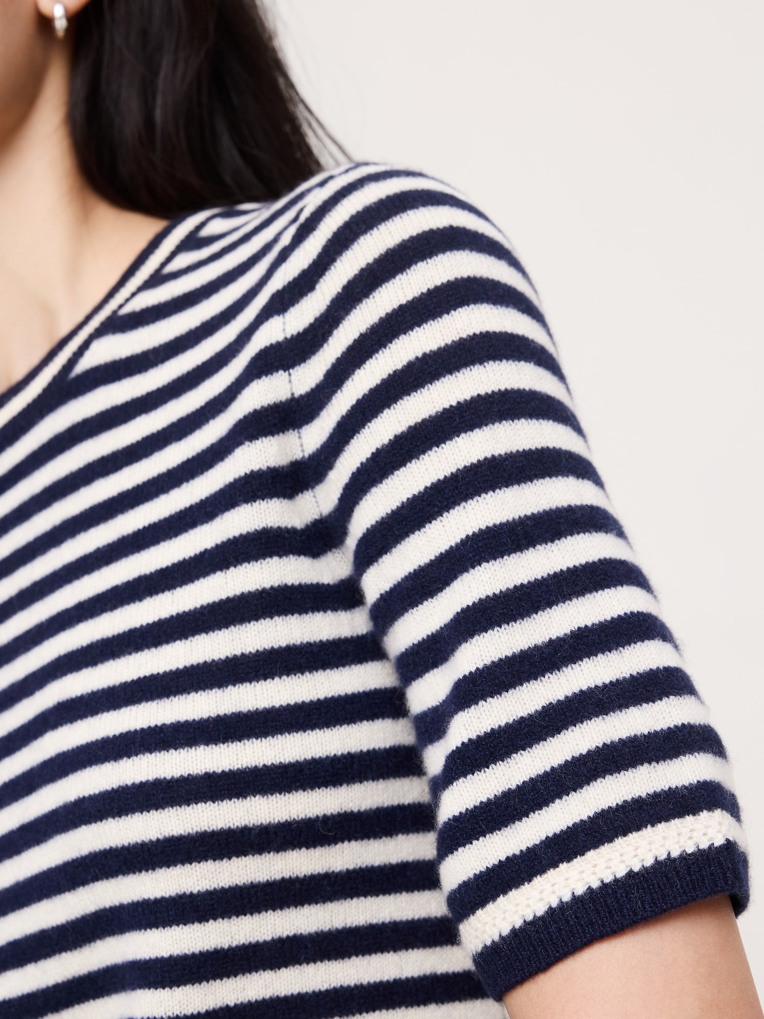 Image number 3 showing, Lightweight Cashmere Short-Sleeve Sweater