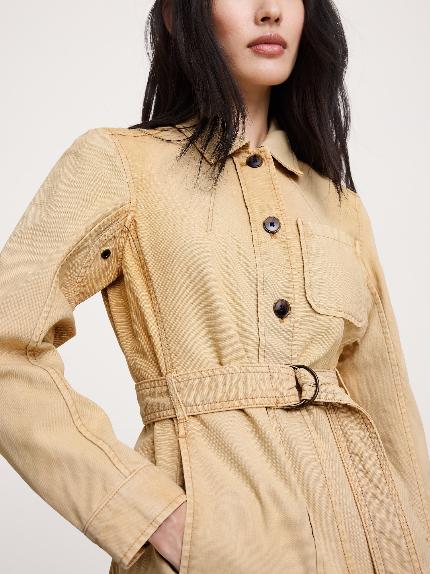 L'image numéro 4 présente Veste-chemise en toile de coton