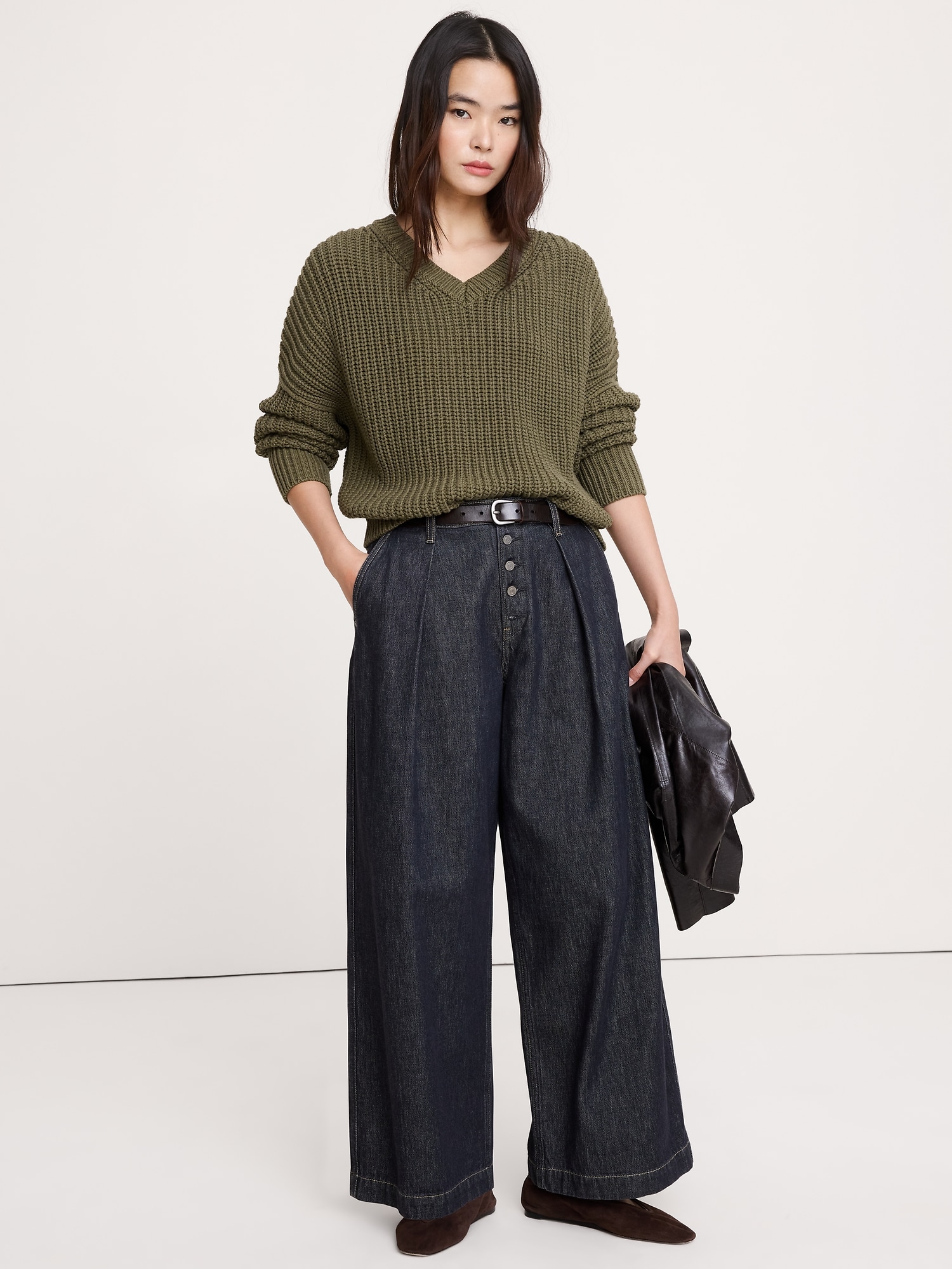 CHANDAIL À ENCOLURE EN V EN COTON