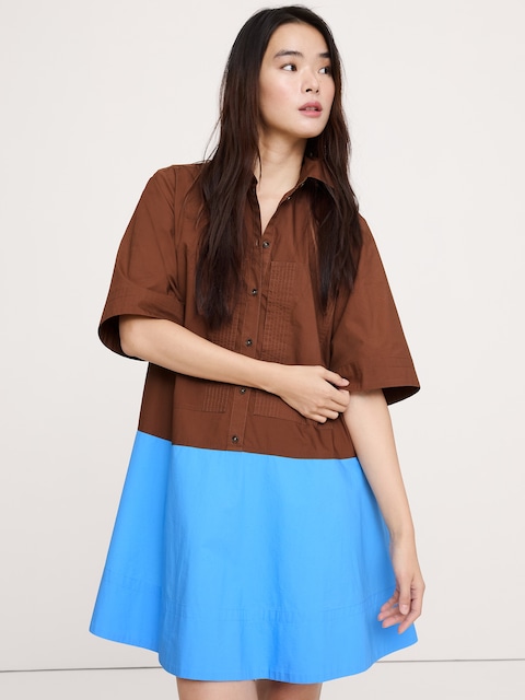 ROBE-CHEMISIER TRAPÈZE COURTE EN POPELINE DE COTON