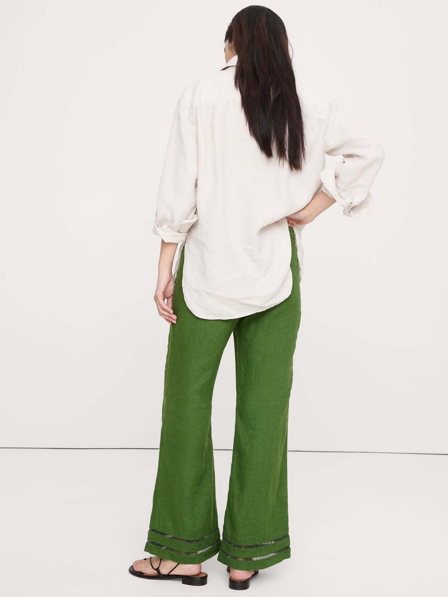 Image number 3 showing, Mid-Rise Kick-Flare Linen Ankle Pant