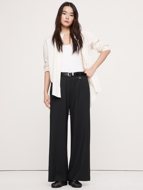 LE PANTALON À JAMBE LARGE DE TOUS LES JOURS EN LAINE ITALIENNE