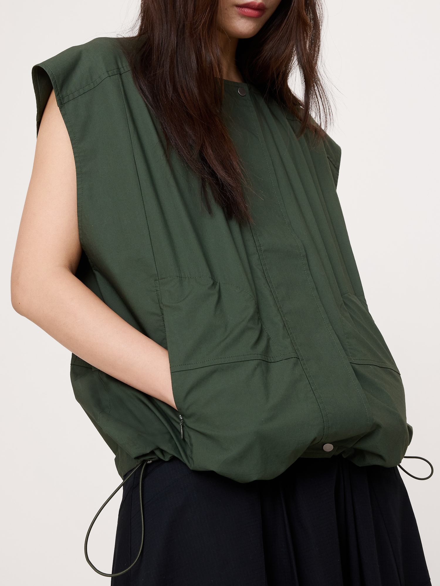 L'image numéro 7 présente Haut à ourlet ballon en popeline de coton