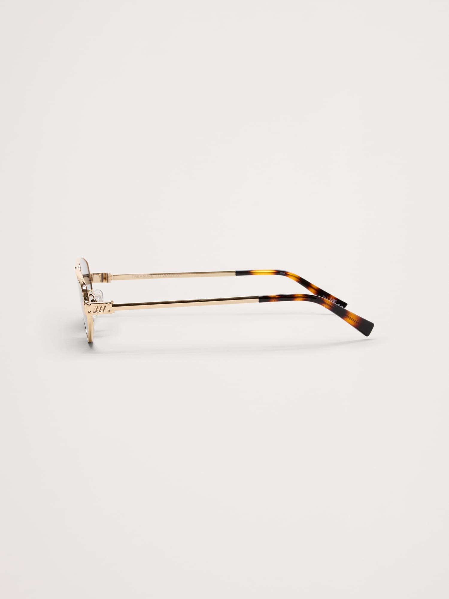 Image number 2 showing, Treasure Sunglasses by Le Specs