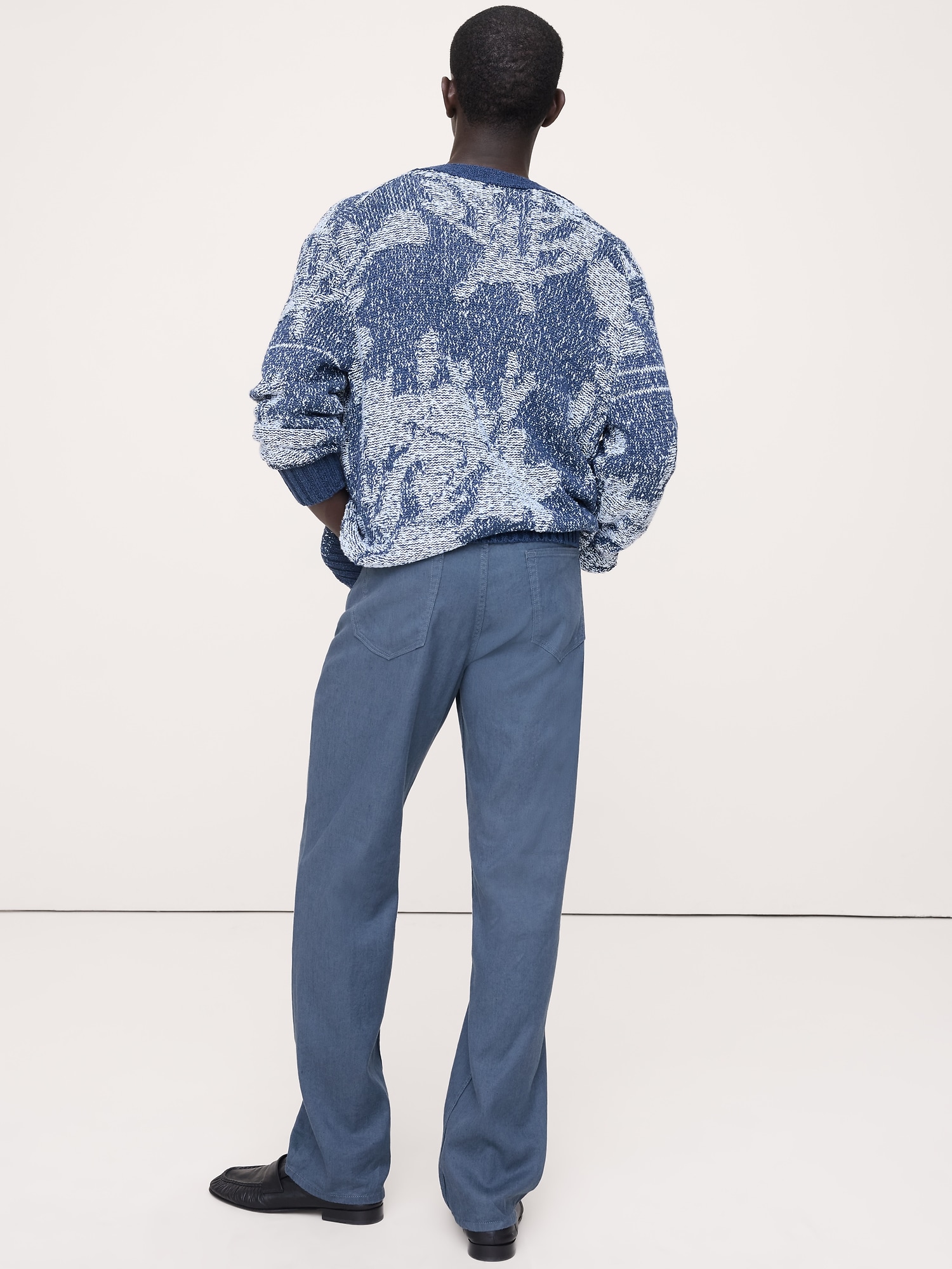 L'image numéro 2 présente Pantalon Voyageur droit en lin et coton