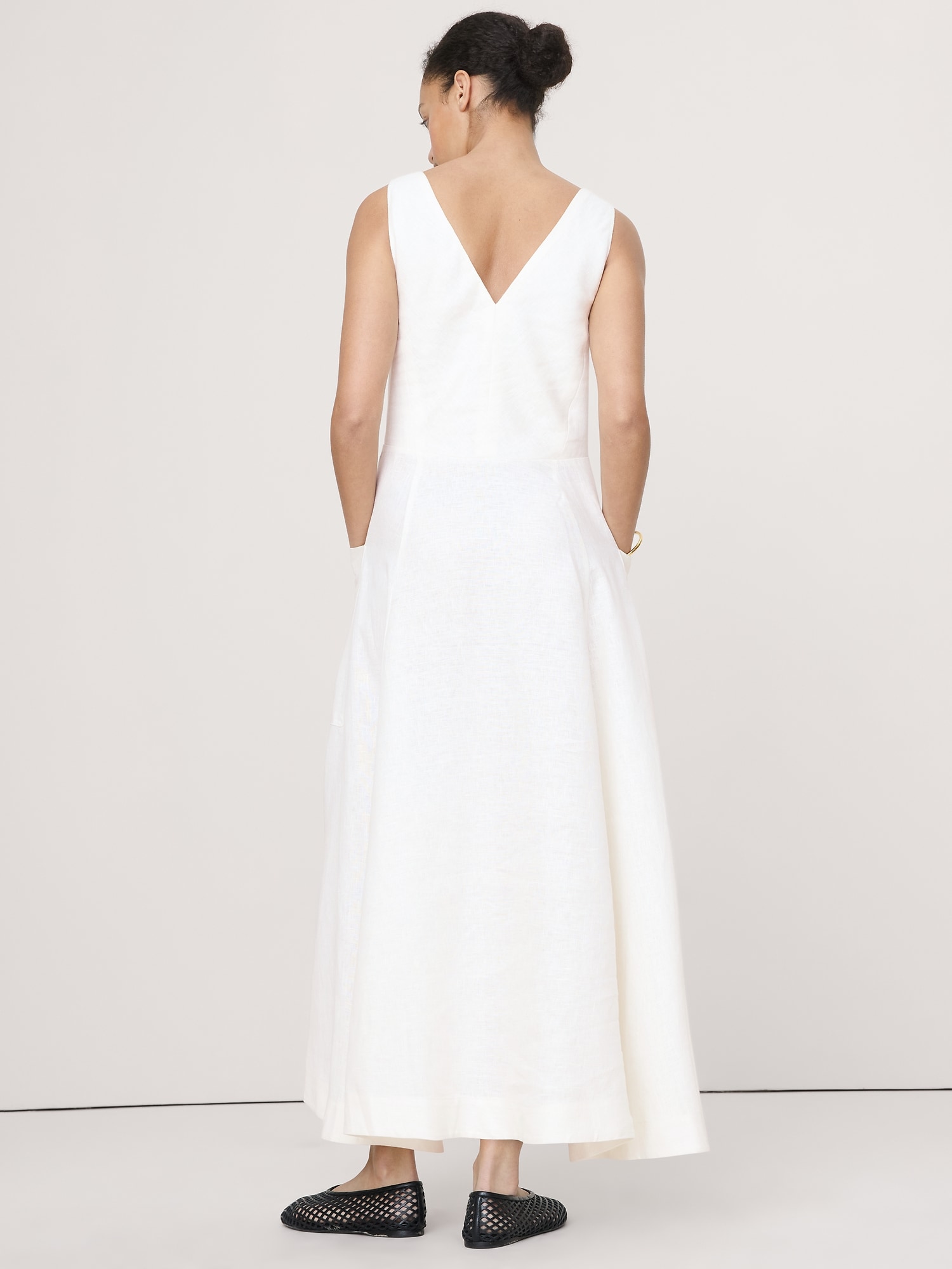 L'image numéro 3 présente Robe longue en lin