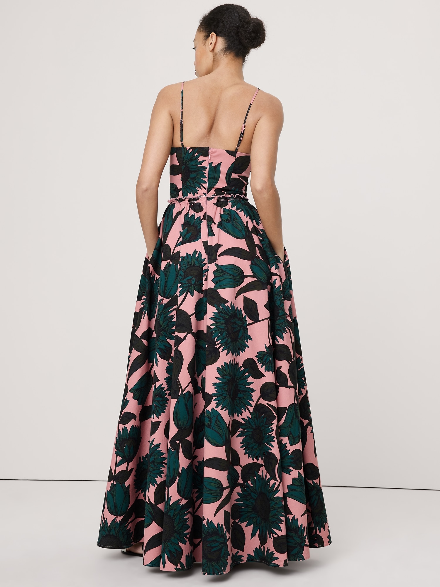 L'image numéro 3 présente Robe longue corset en coton doux