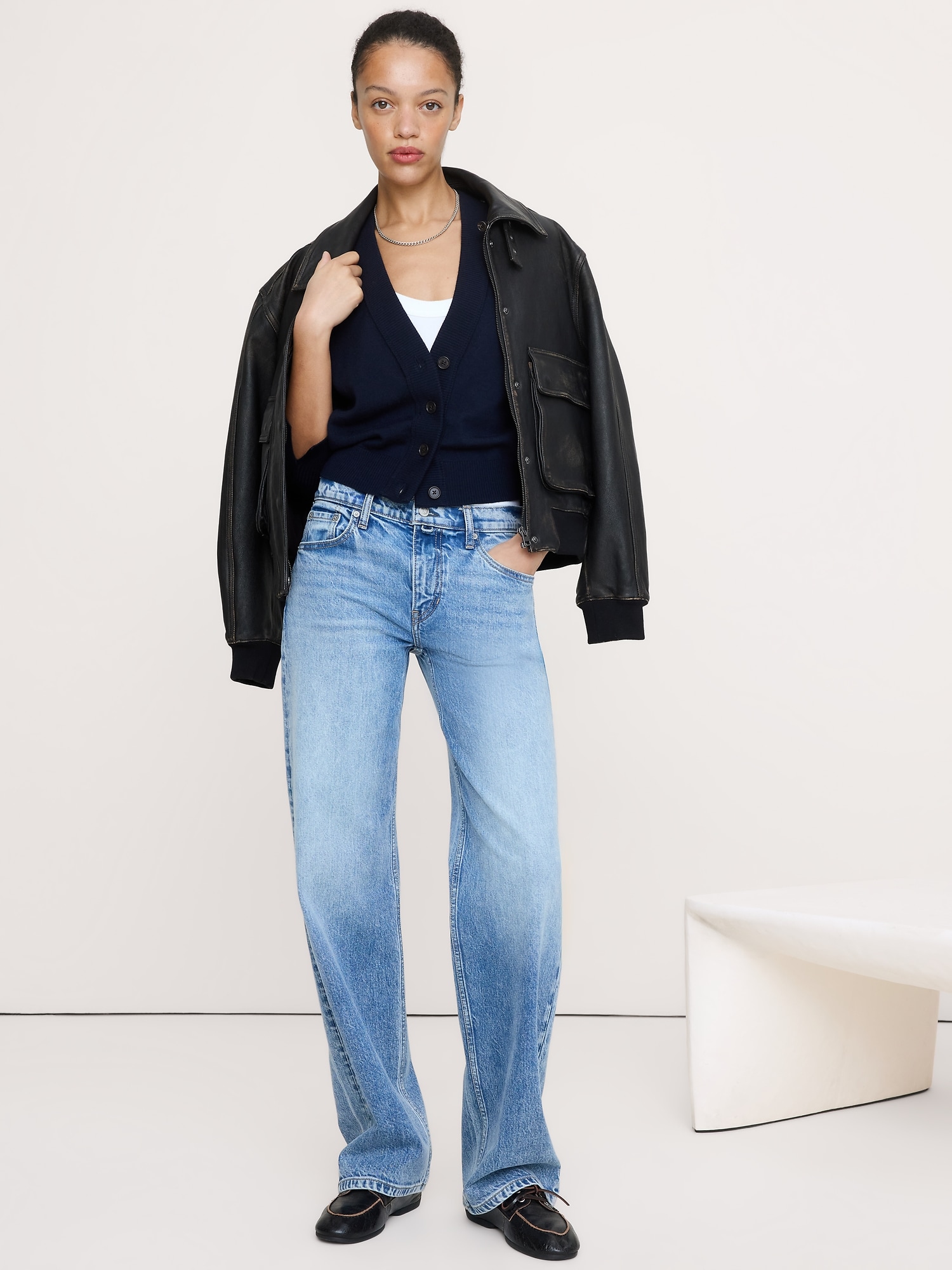 L'image numéro 3 présente Cardigan en laine mérinos