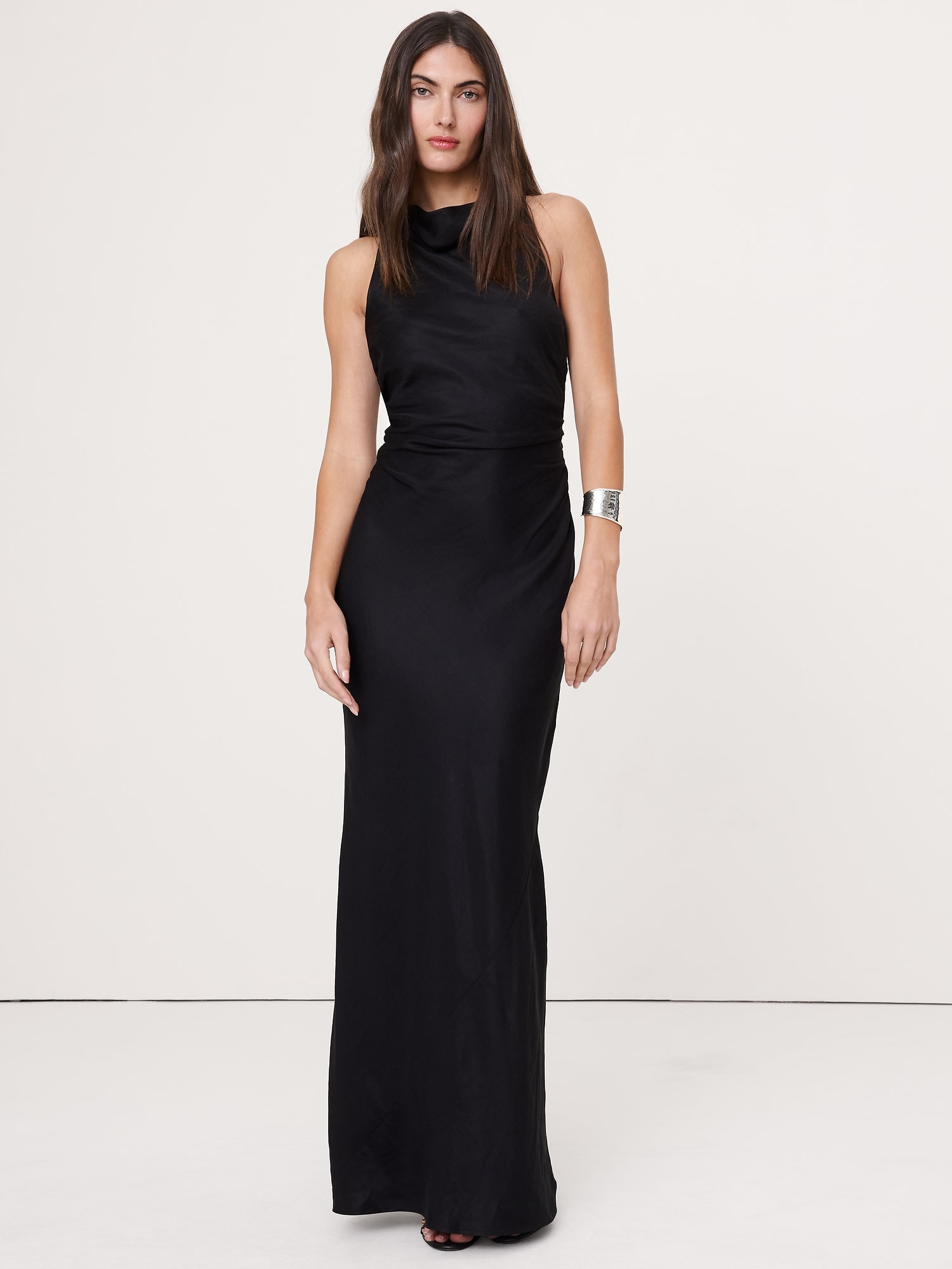 ROBE À ENCOLURE CAGOULE EN LIN ET VISCOSE