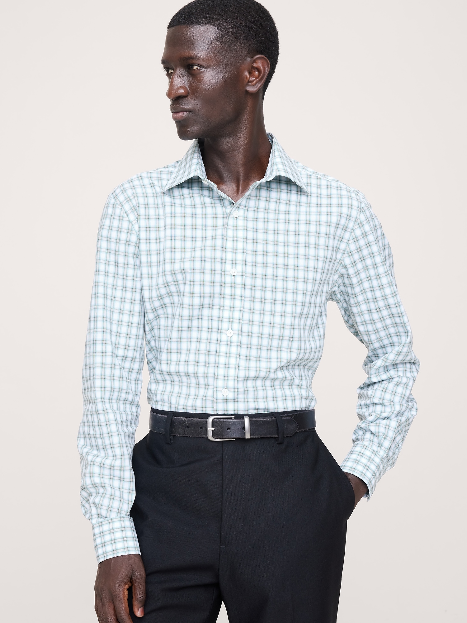 Standard-Fit Wrinkle-Resistant Dress Shirt