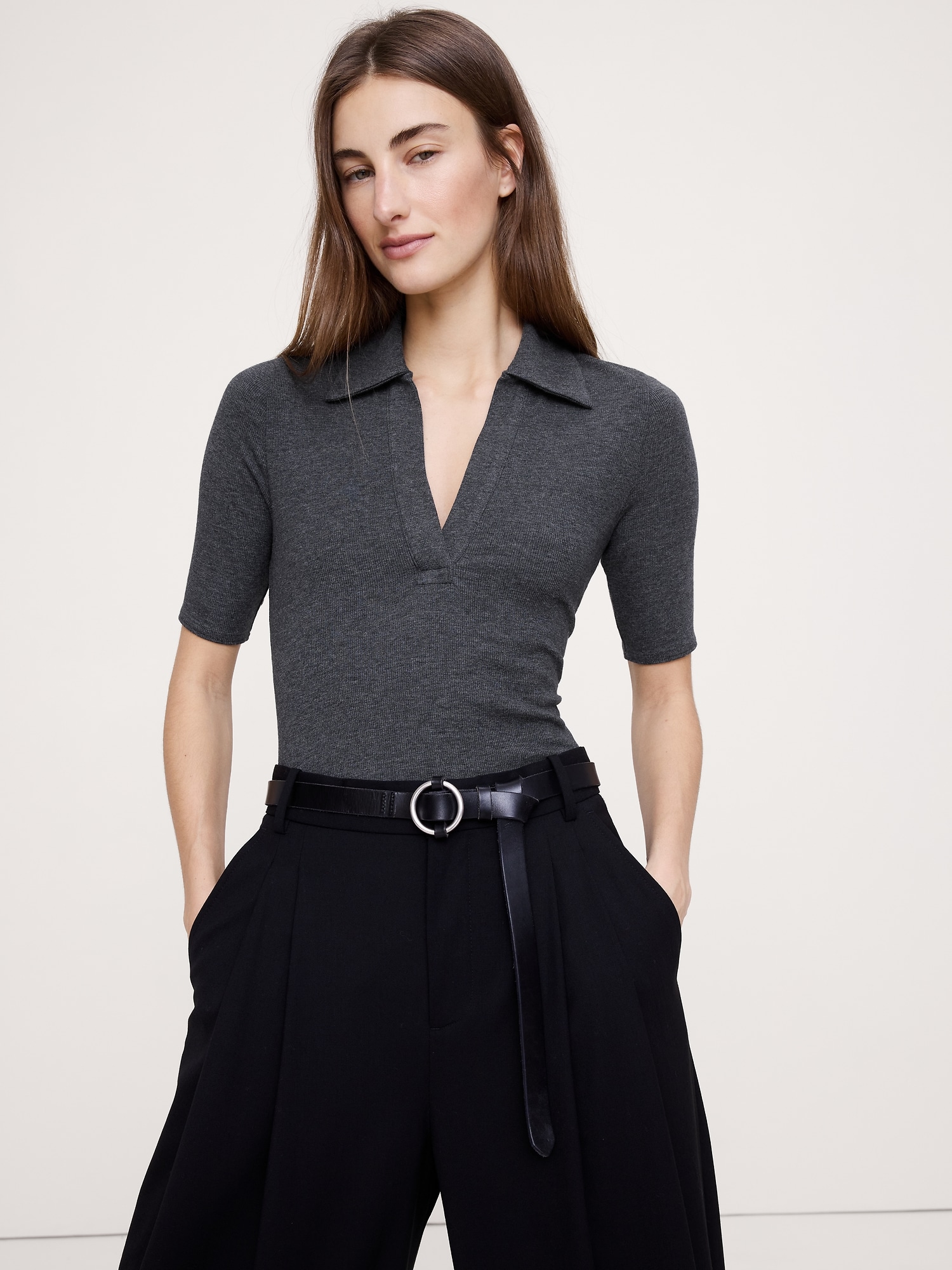 POLO CÔTELÉ À MANCHES AUX COUDES