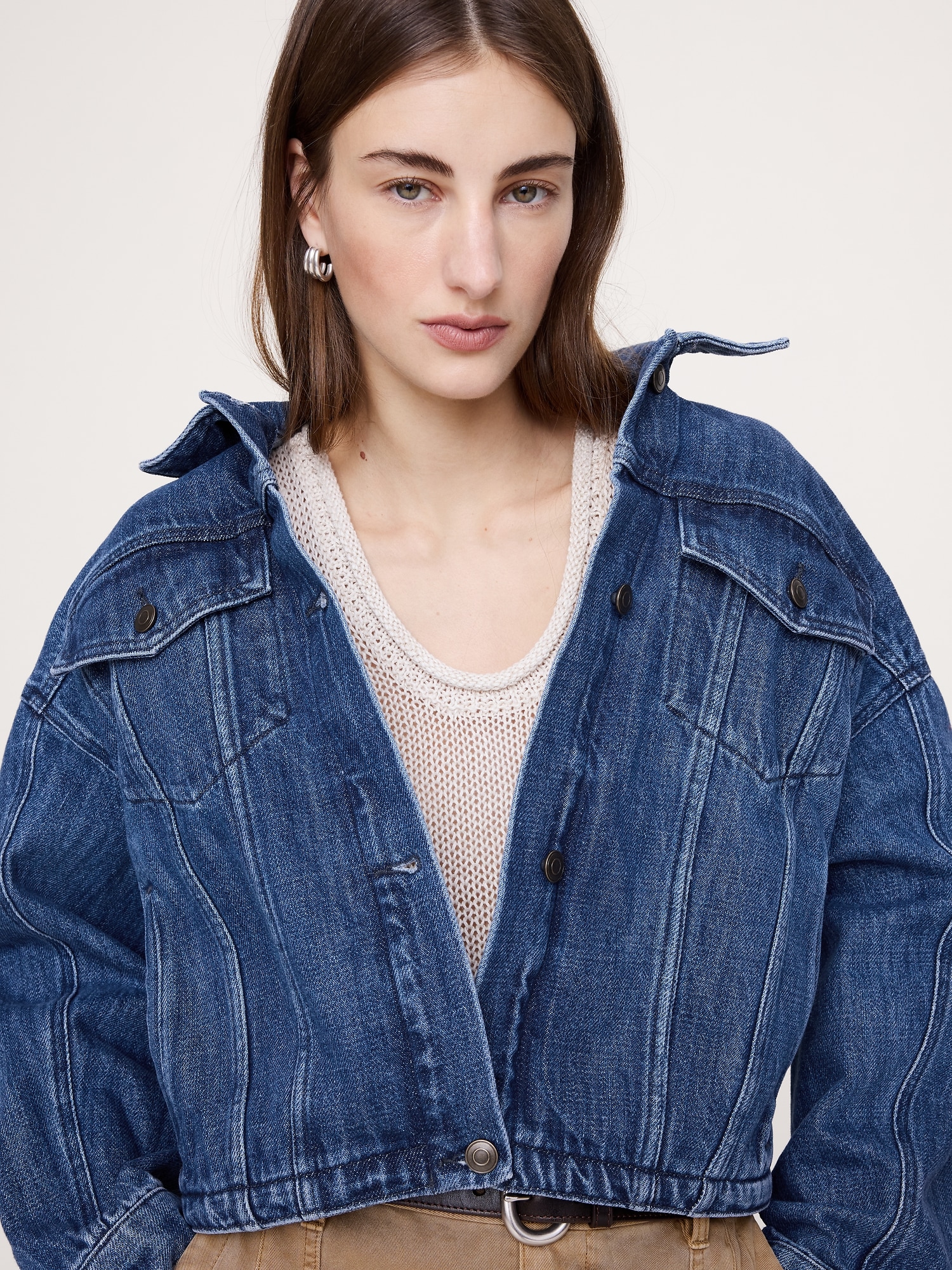 L'image numéro 4 présente Veste surdimensionnée en denim
