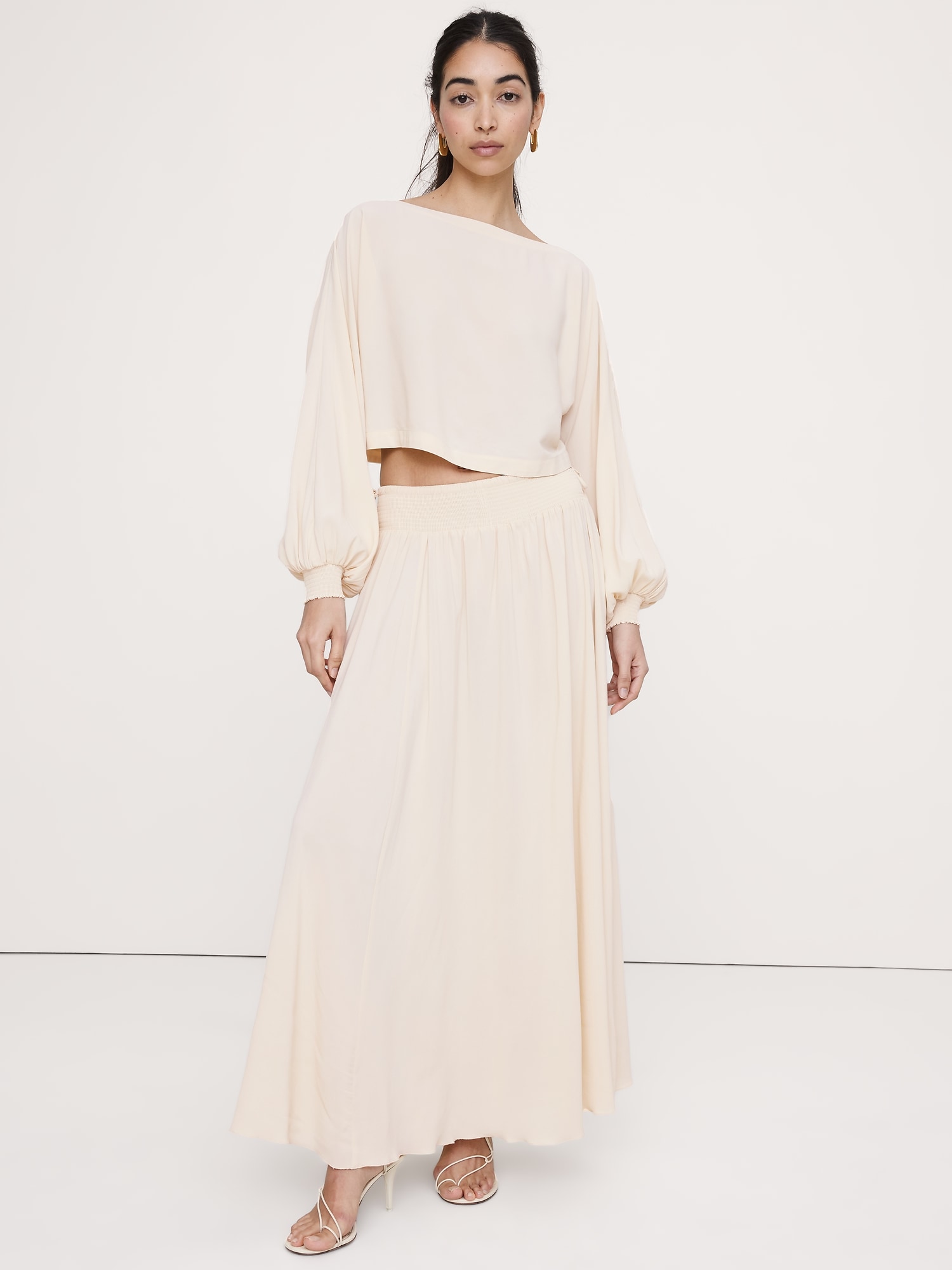 HAUT À ENCOLURE BATEAU EN CRÊPE GEORGETTE À SMOCKS