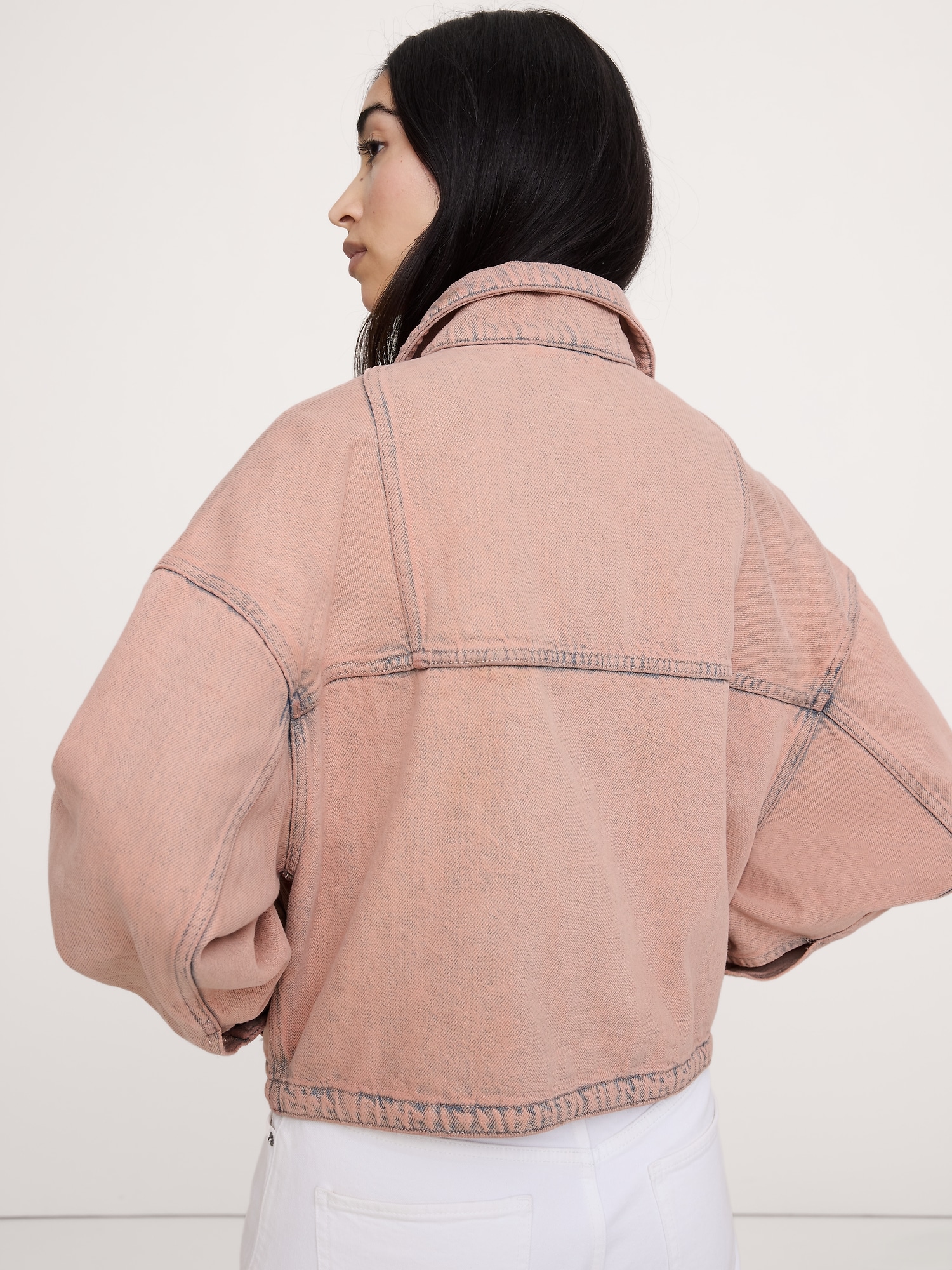 L'image numéro 8 présente Veste surdimensionnée en denim