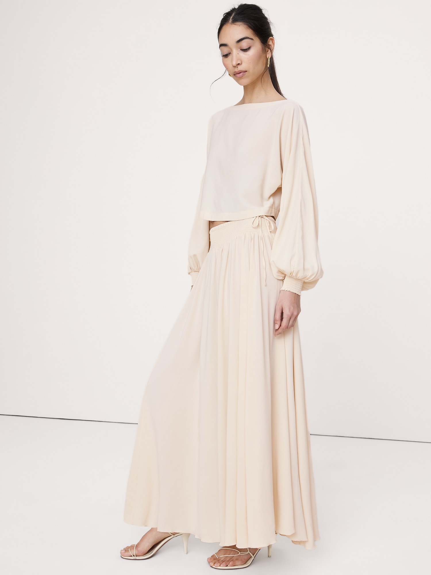 JUPE LONGUE EN CRÊPE GEORGETTE À SMOCKS