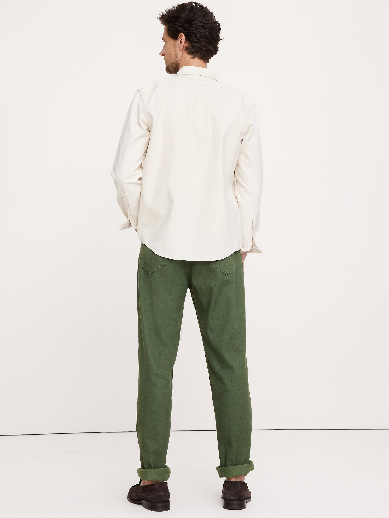 L'image numéro 2 présente Pantalon Voyageur droit en lin et coton