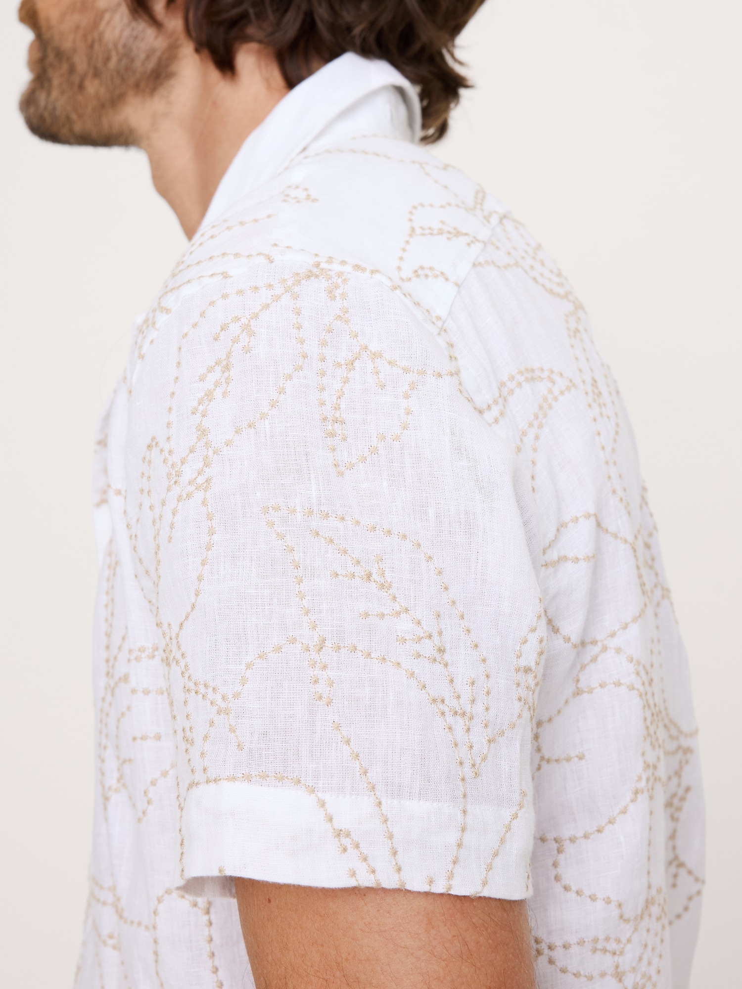 Image number 4 showing, Standard-Fit Embroidered Linen Resort Shirt