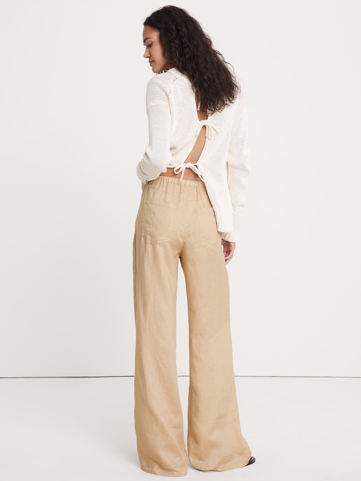 Image number 3 showing, The Studio Wide-Leg Drawstring Pant in Linen