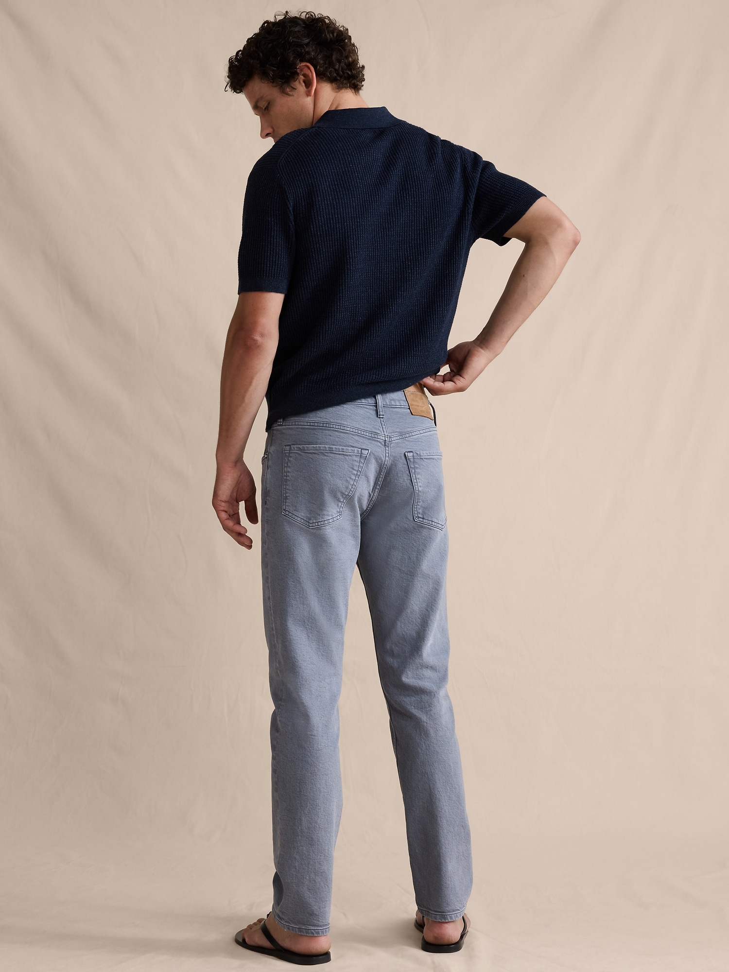 L'image numéro 3 présente Denim authentique, coupe étroite