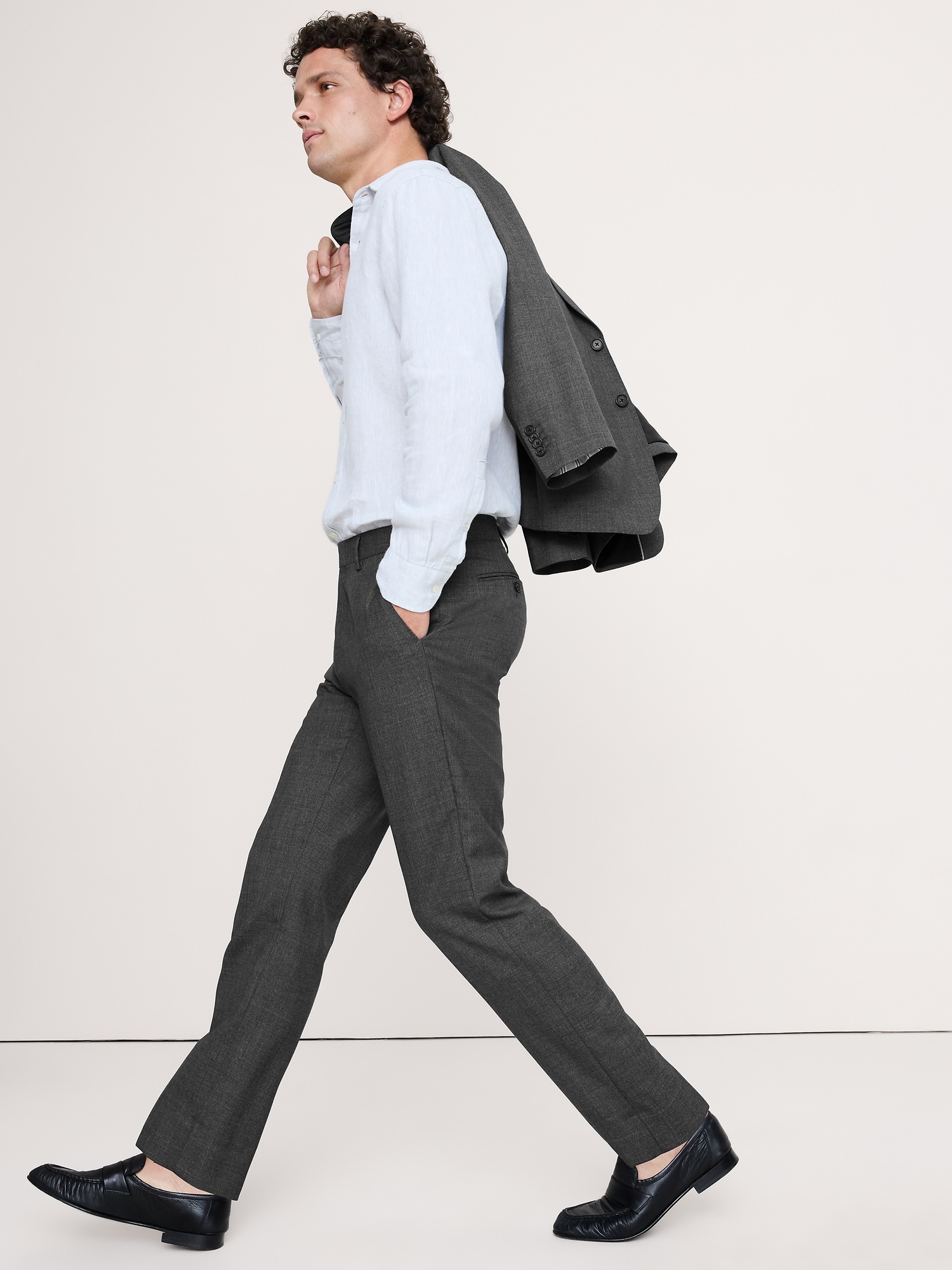 L'image numéro 3 présente Pantalon de complet en tissu italien exclusif Rustico