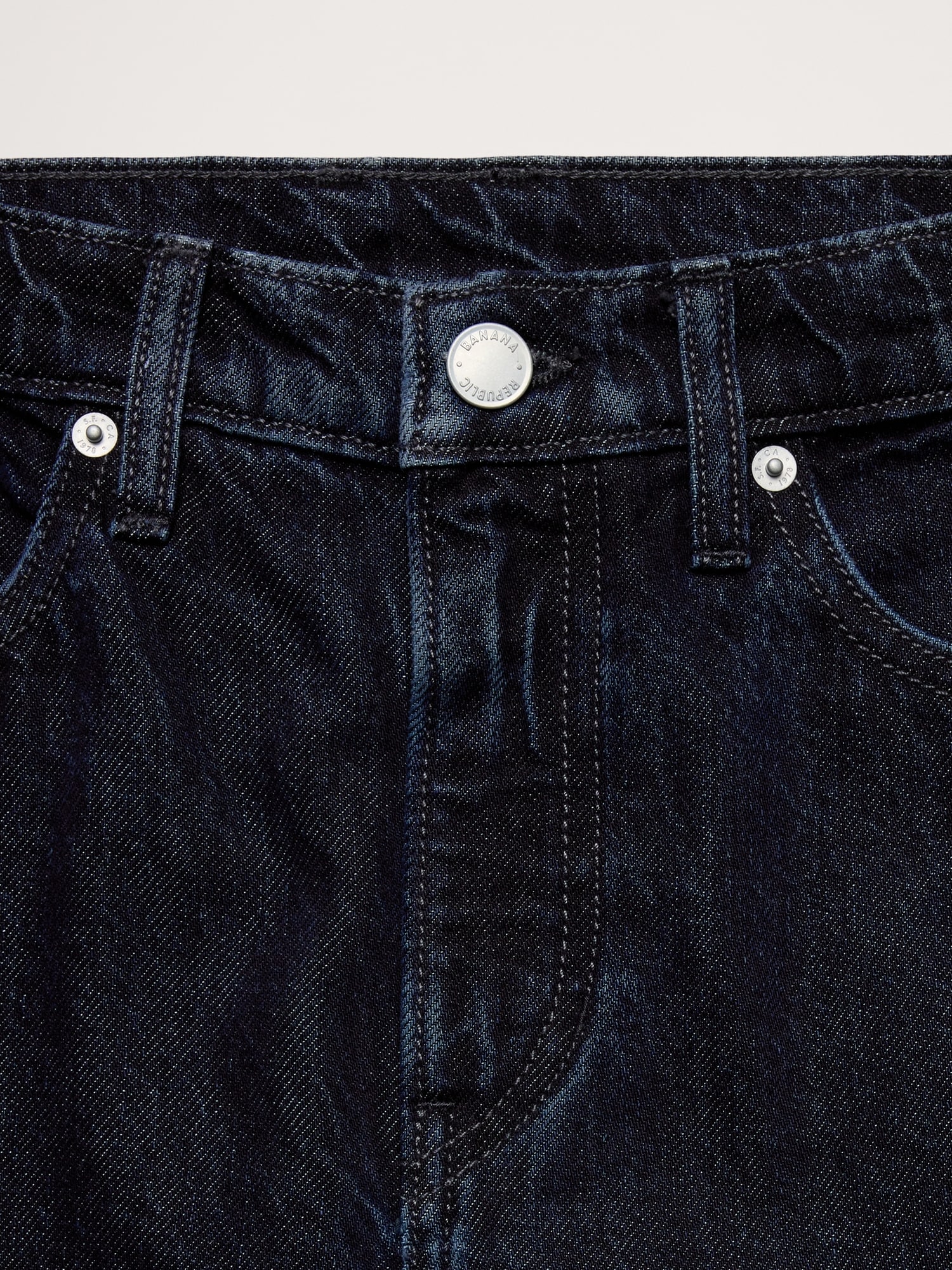 L'image numéro 6 présente Jean palazzo léger à jambe large à taille haute