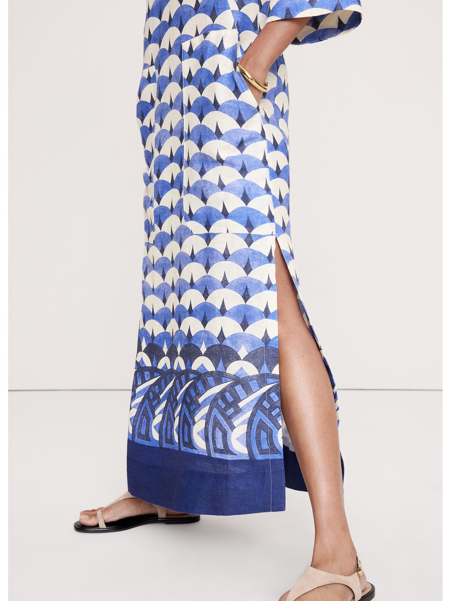 Image number 5 showing, Linen Scoop-Neck Maxi Dress