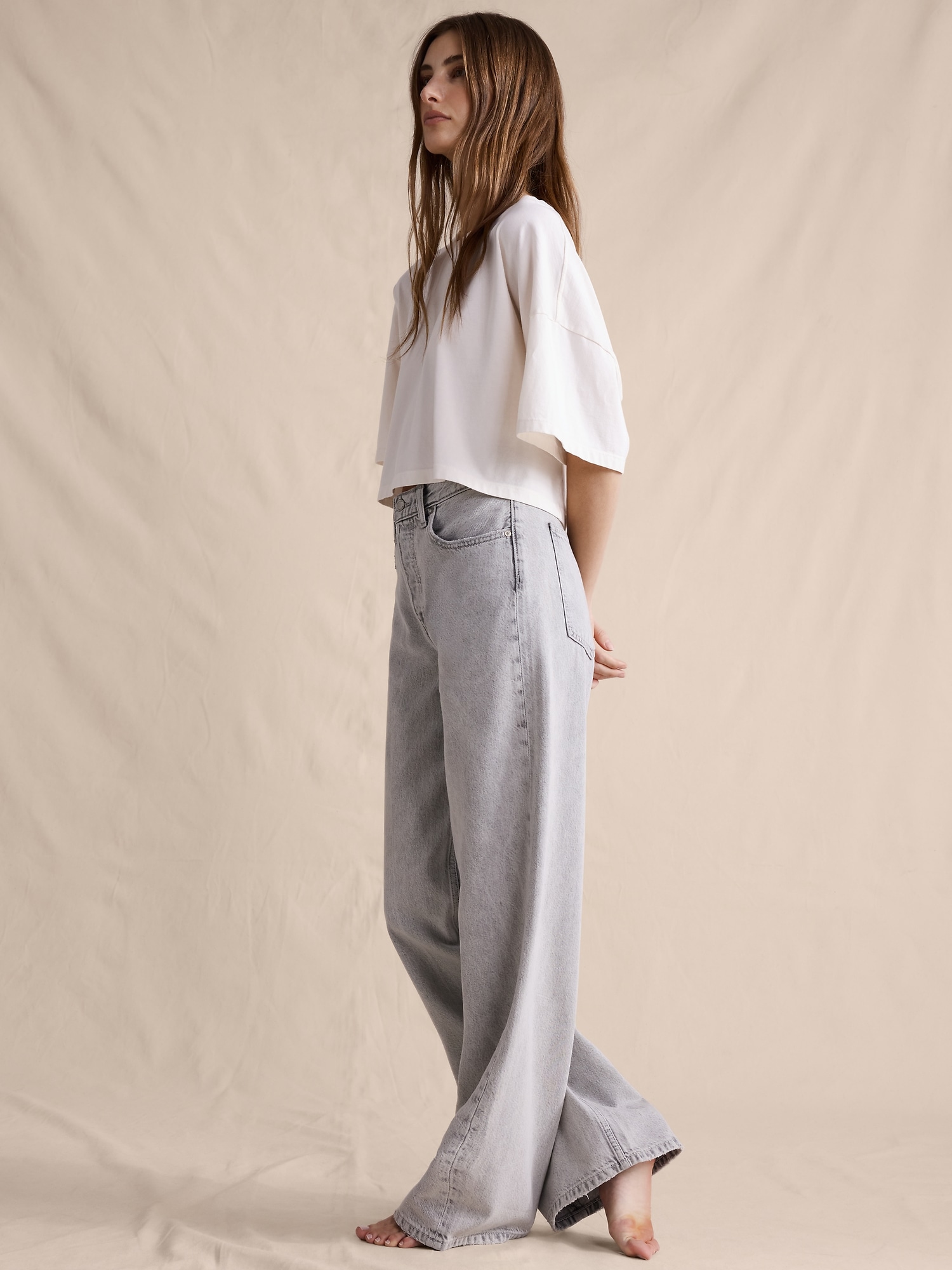 Image number 5 showing, Low-Rise Baggy-Straight Lightweight Jean