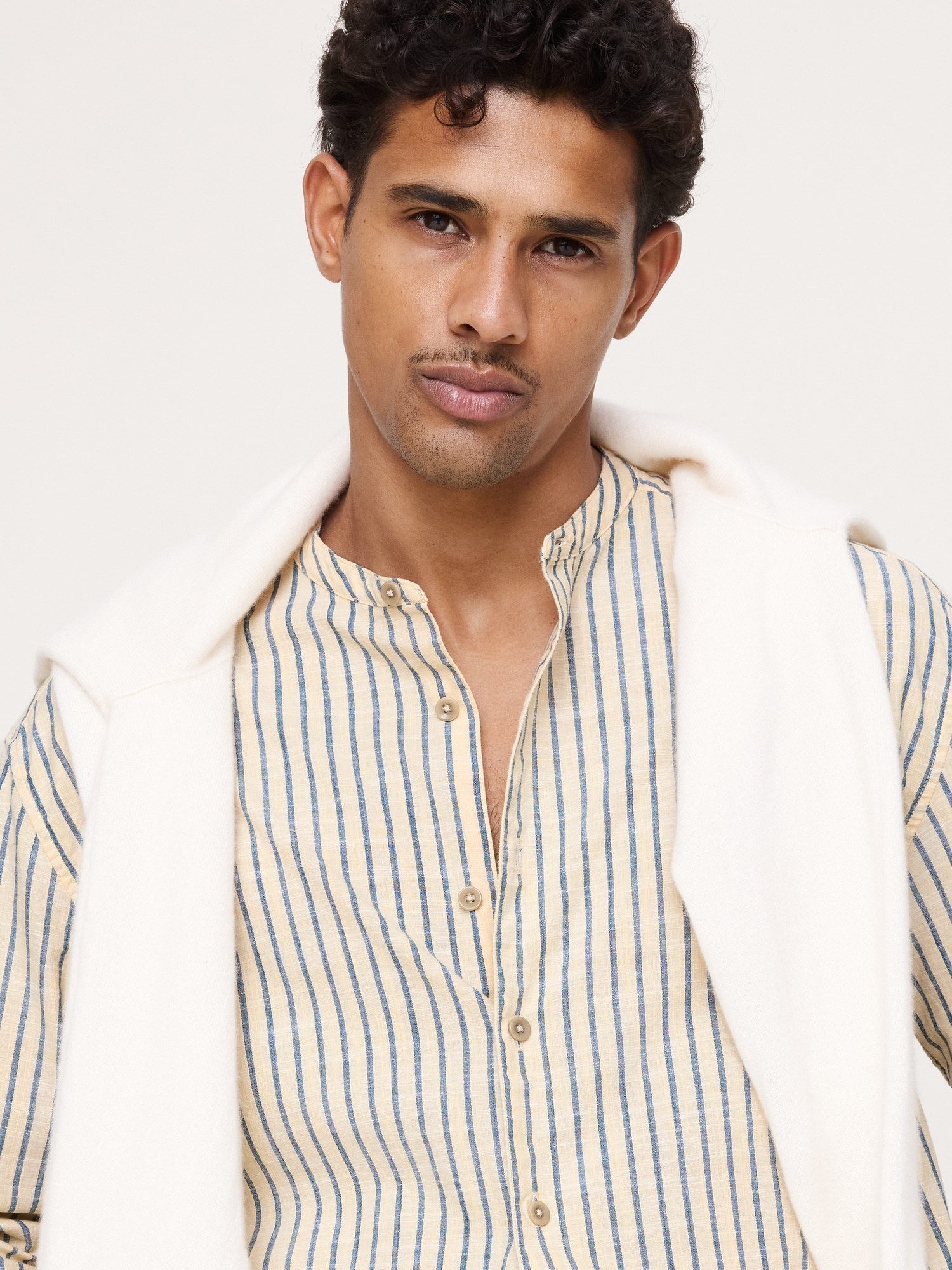 Image number 3 showing, Relaxed-Fit Cotton-Slub Banded-Collar Shirt