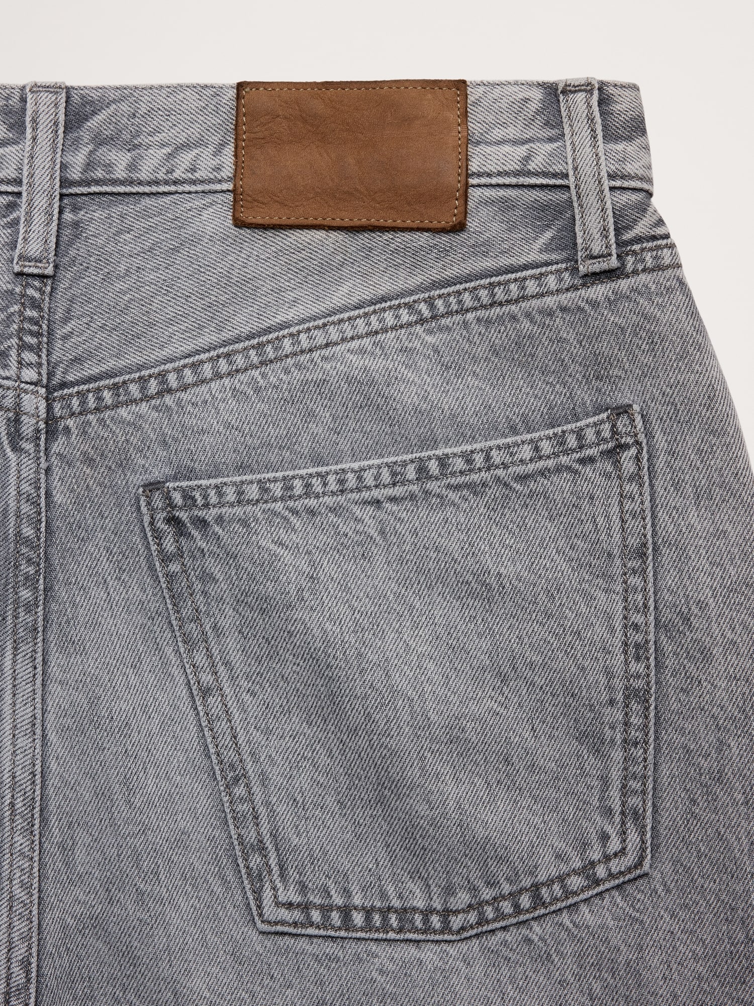 Image number 6 showing, Relaxed-Straight Lightweight Jean