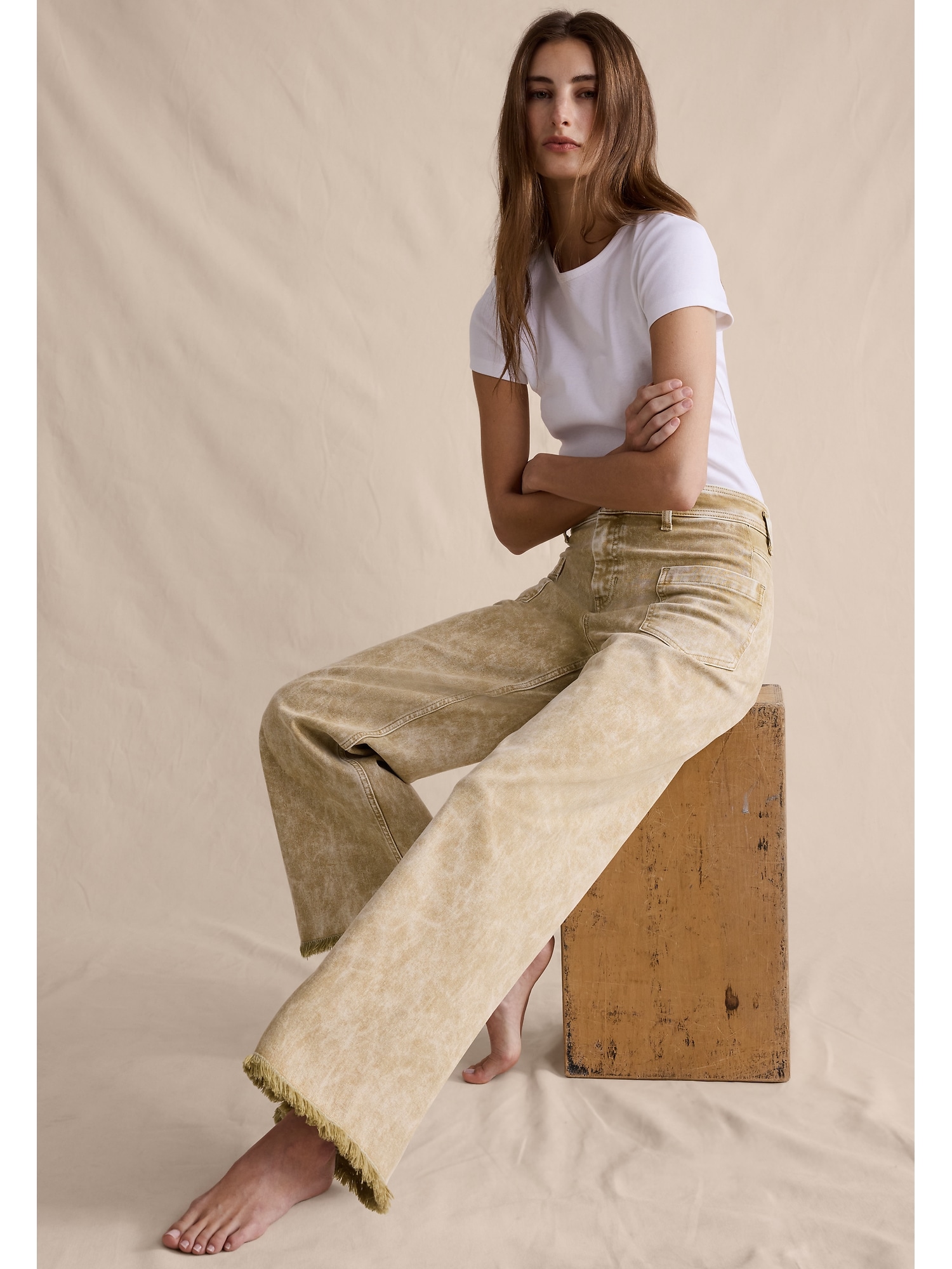 Image number 7 showing, Mid-Rise Wide-Leg Marbled Jean with Raw Hem