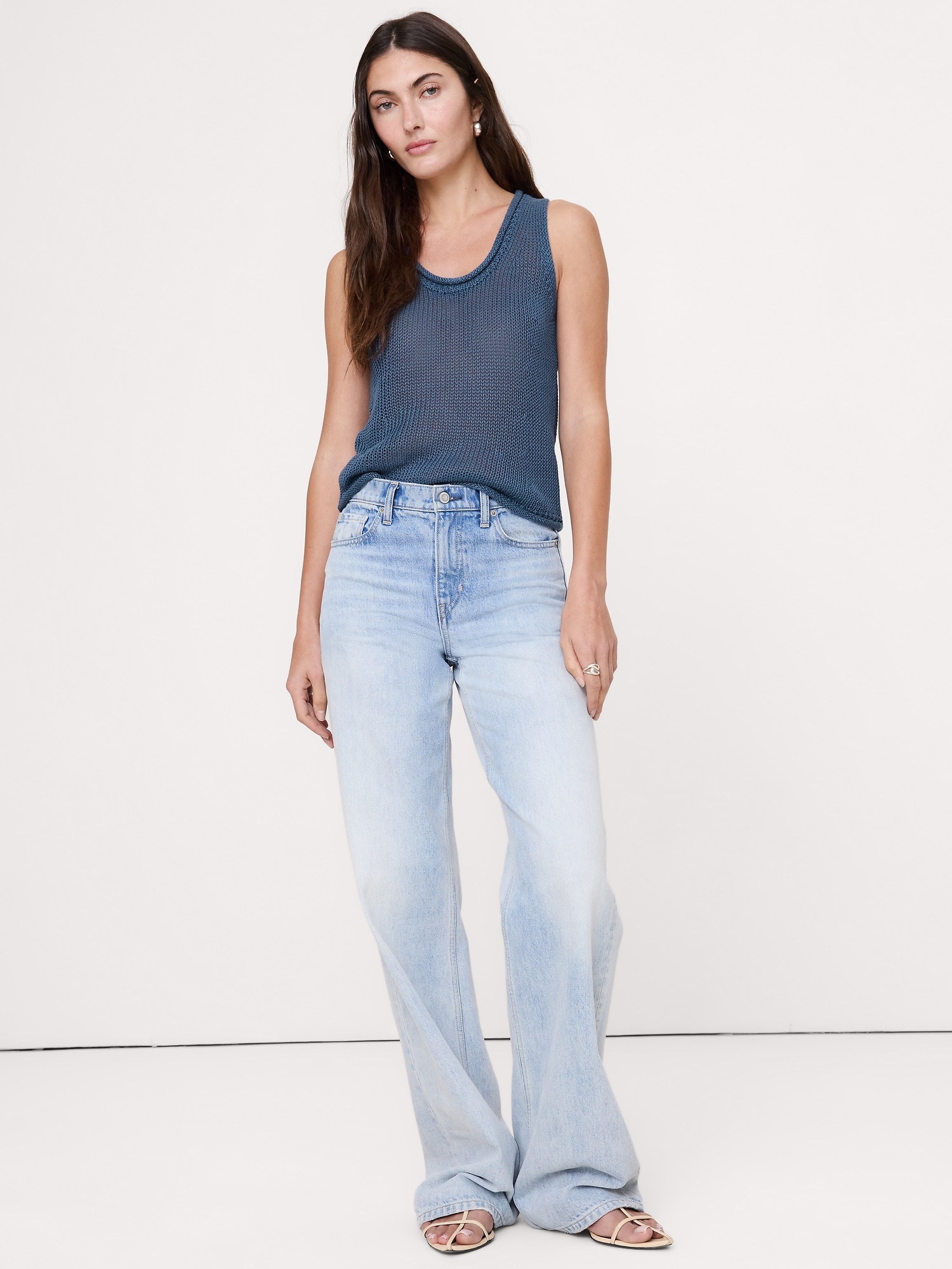 CAMISOLE EN TRICOT DE LIN CLASSIQUE