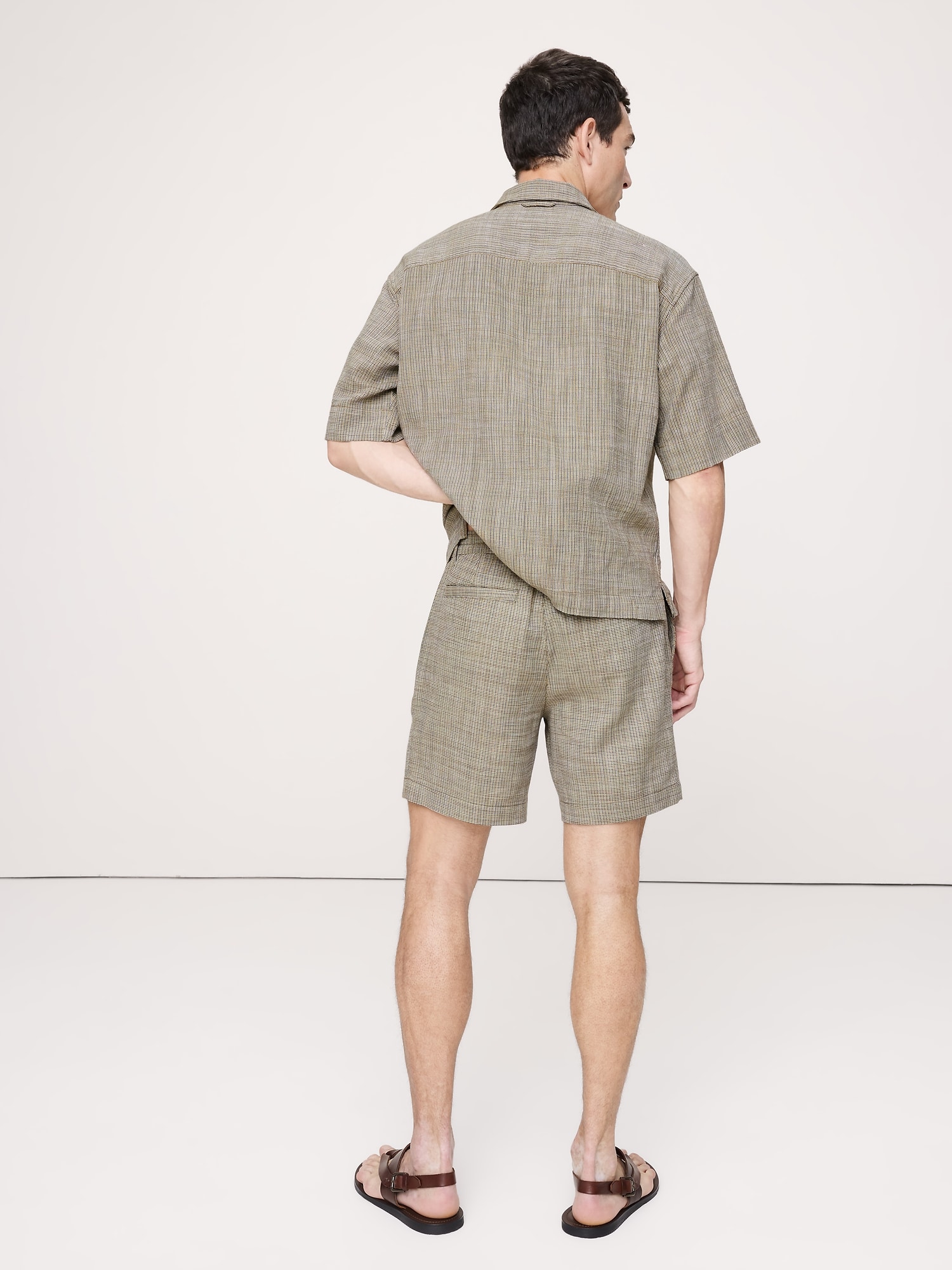 Image number 6 showing, 7" Plaid Pull-On Short