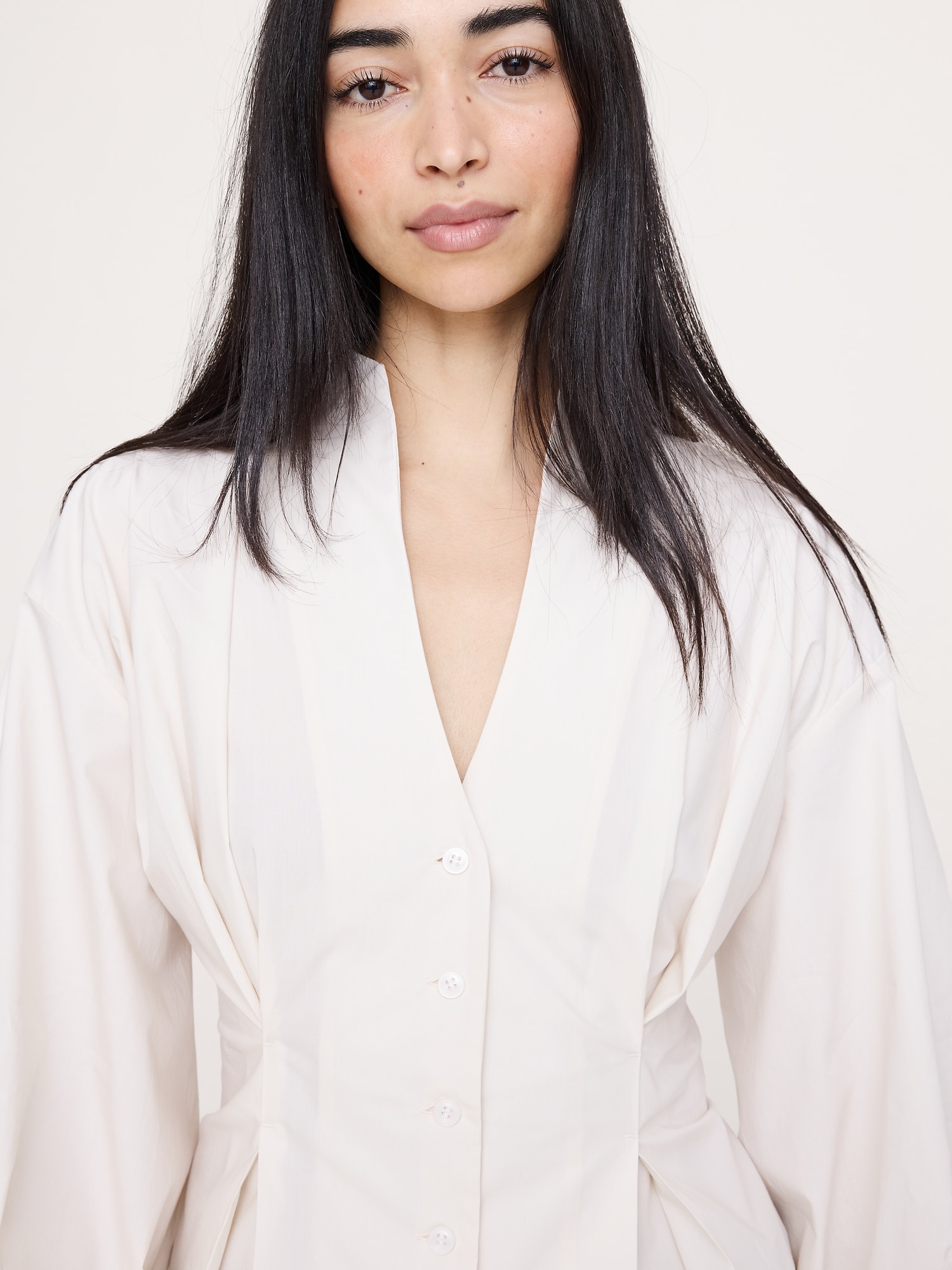 L'image numéro 7 présente Chemisier en popeline de coton à taille cintrée