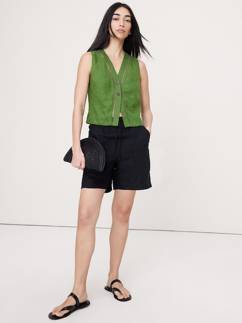 GILET EN LIN BORDÉ DE DENTELLE